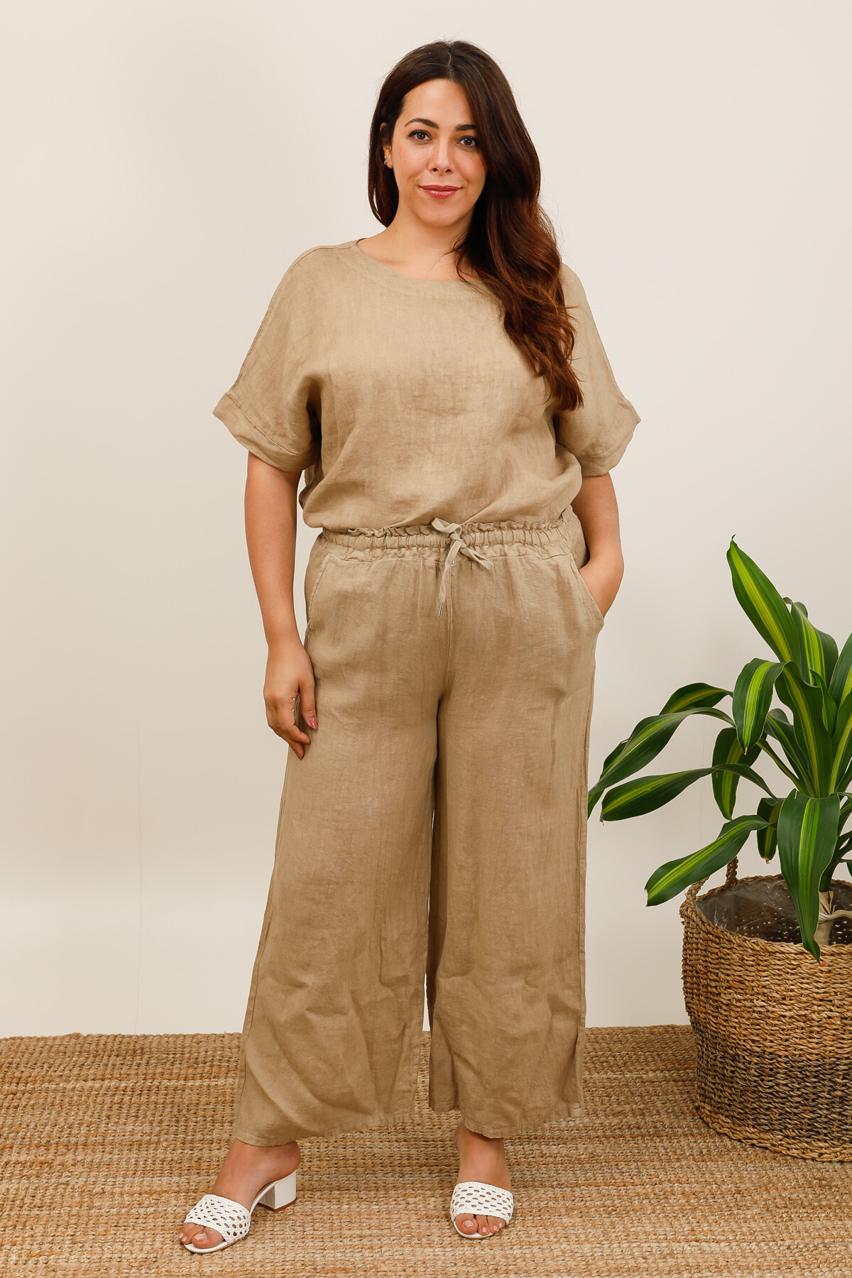 Wholesaler For Her Paris Grande Taille - Wide plain trousers 100% linen with elastic waistband and drawstring Natural elegance