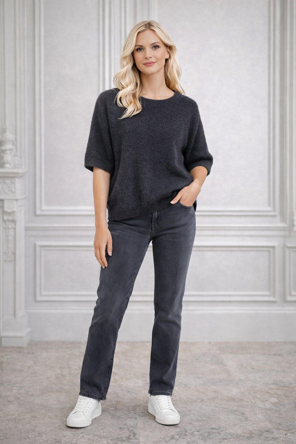 Wholesaler For Her Paris Grande Taille - Oversized round neck short sleeve sweater in baby alpaca, non-itchy
Premium knit