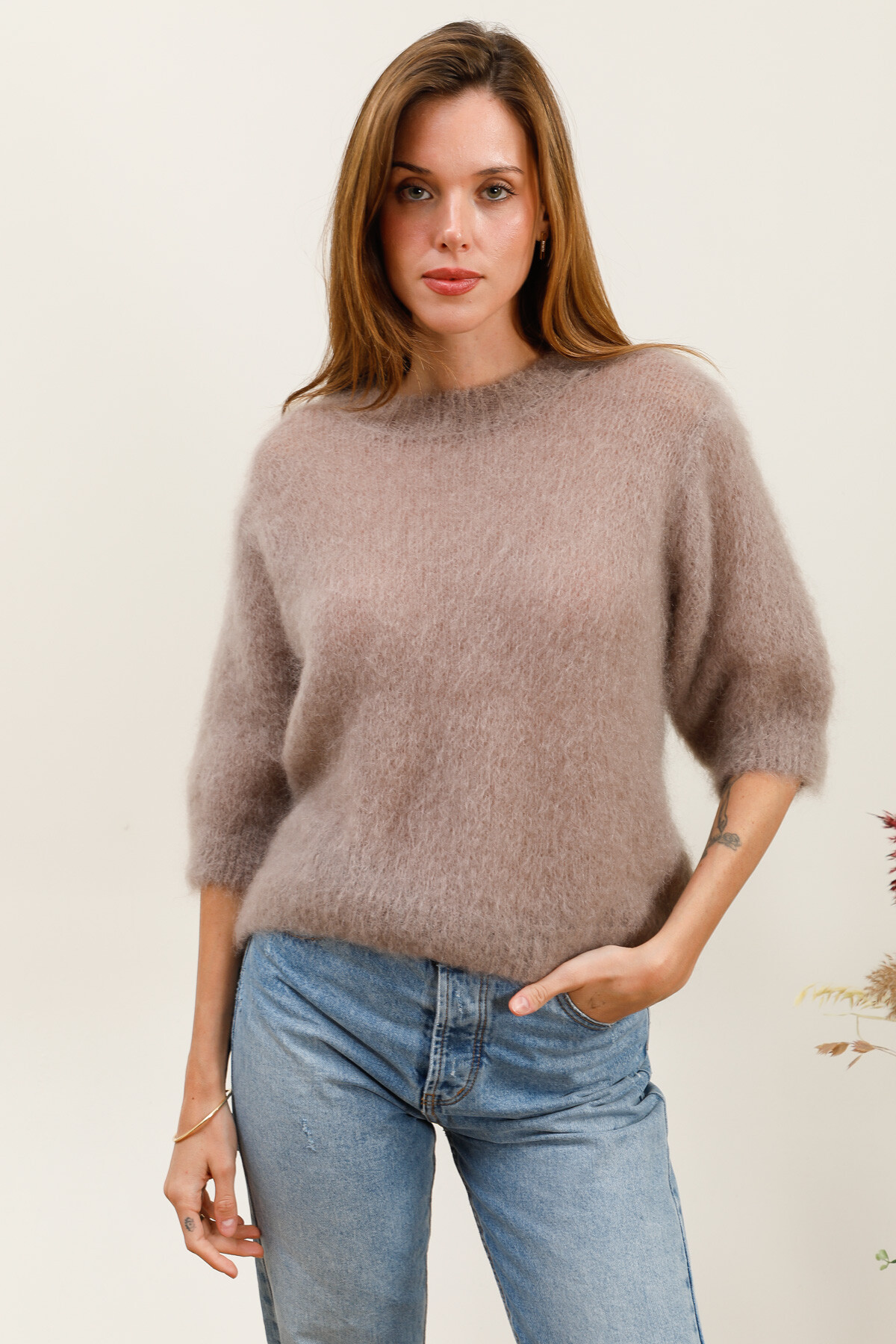 Wholesaler For Her Paris Grande Taille - Solid color kid mohair sweater with ribbed round neck and mid-length sleeves, understated elegance