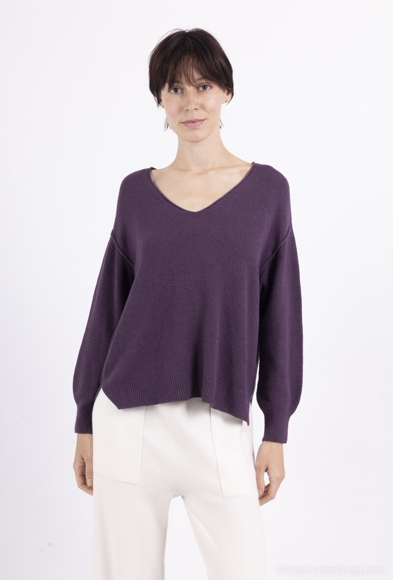 Wholesaler For Her Paris Grande Taille - Solid V-neck sweater with long sleeves and a cashmere feel