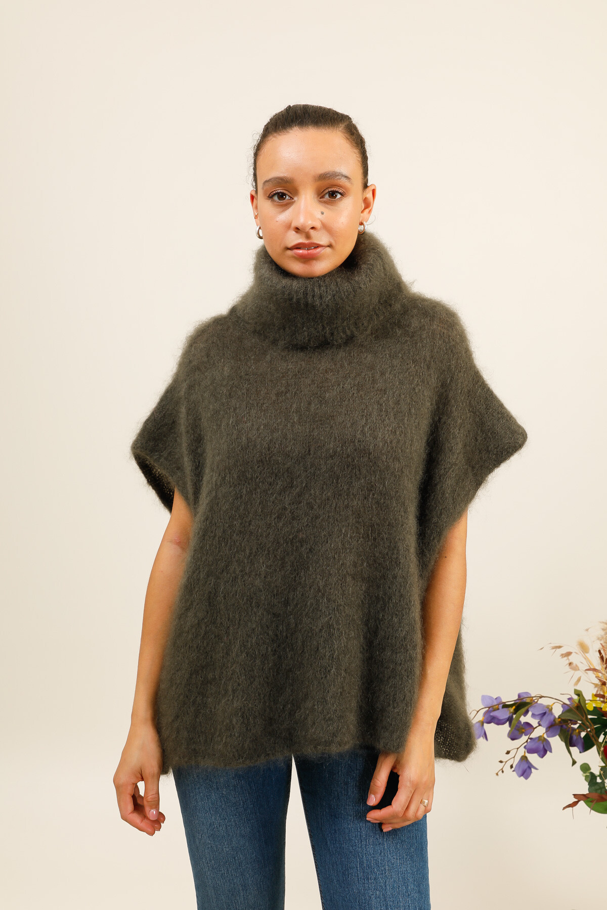Wholesaler For Her Paris Grande Taille - Short-sleeve turtleneck sweater 80% kid mohair with a fluffy look and understated elegance