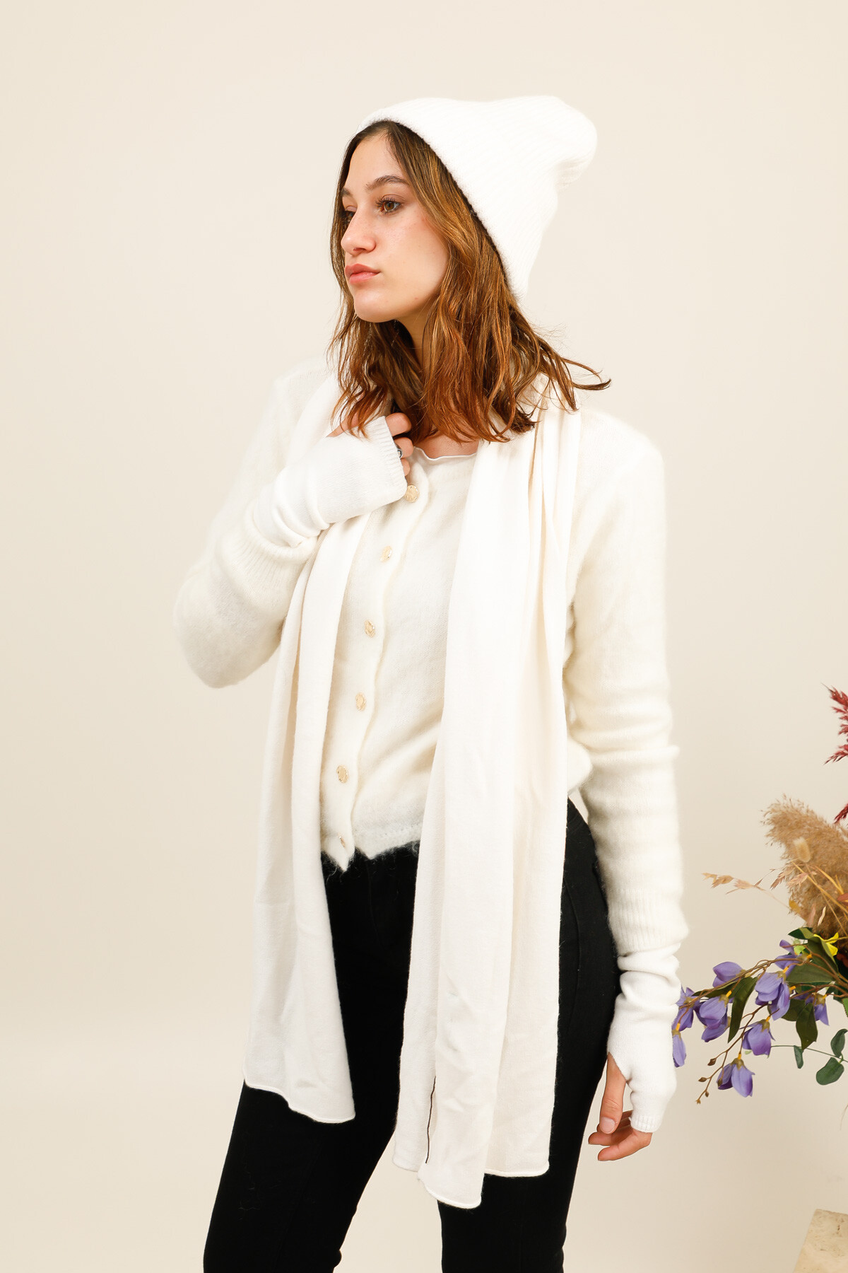 Wholesaler For Her Paris - Solid cardigan in kid mohair and merino wool, round neck, long sleeves, gold buttons, understated elegance
