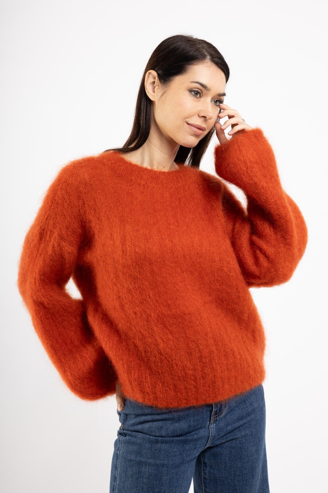 Wholesaler For Her Paris - 80% kid mohair sweater with bow tie collar, long sleeves, timeless premium sweater