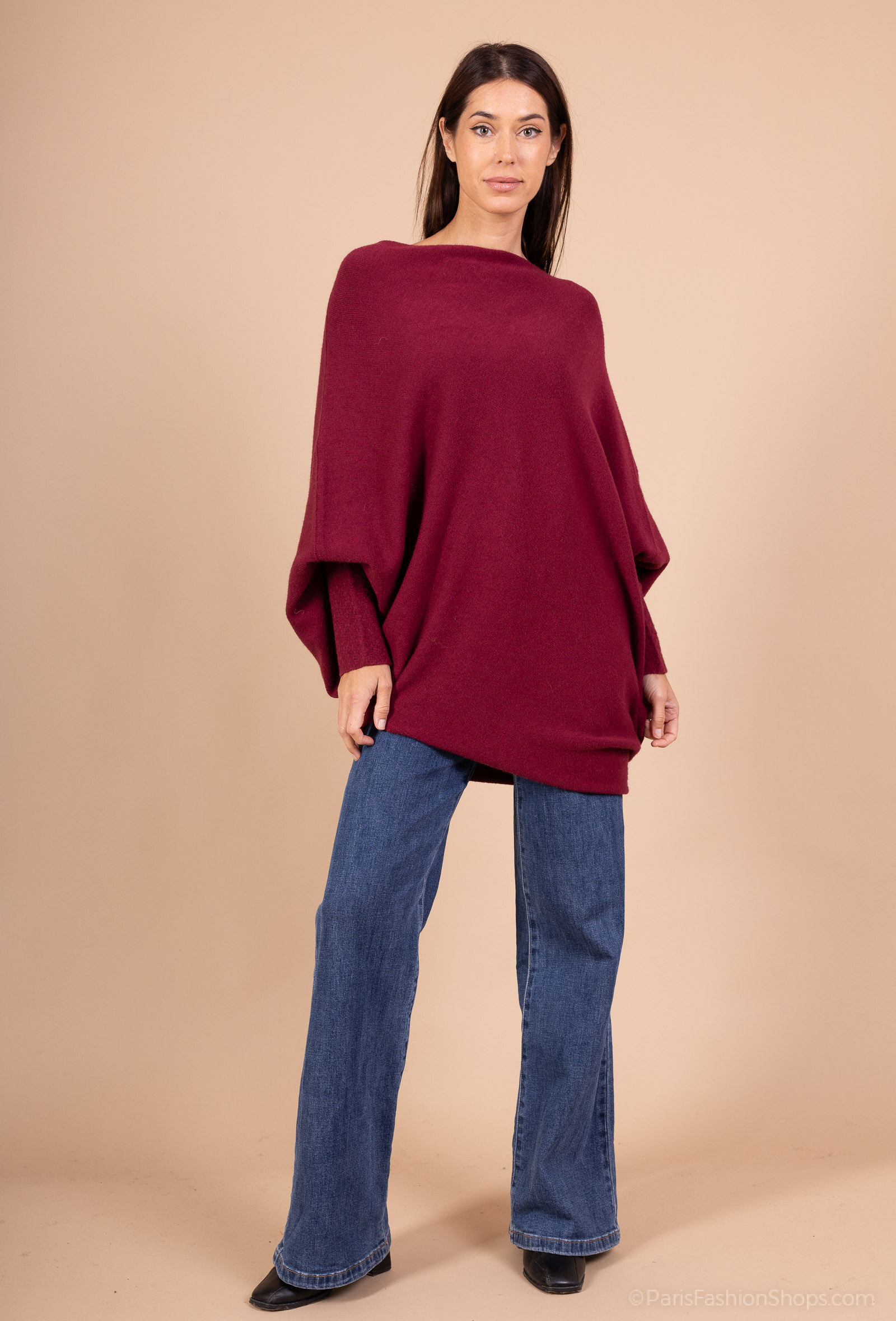 Wholesaler For Her Paris - Oversized seamless asymmetrical solid poncho sweater in knit with a cashmere-like feel