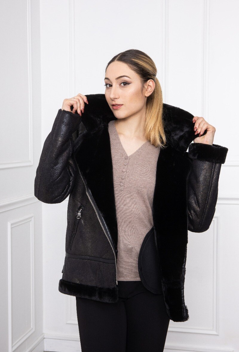 Wholesaler Freda - Short Coat