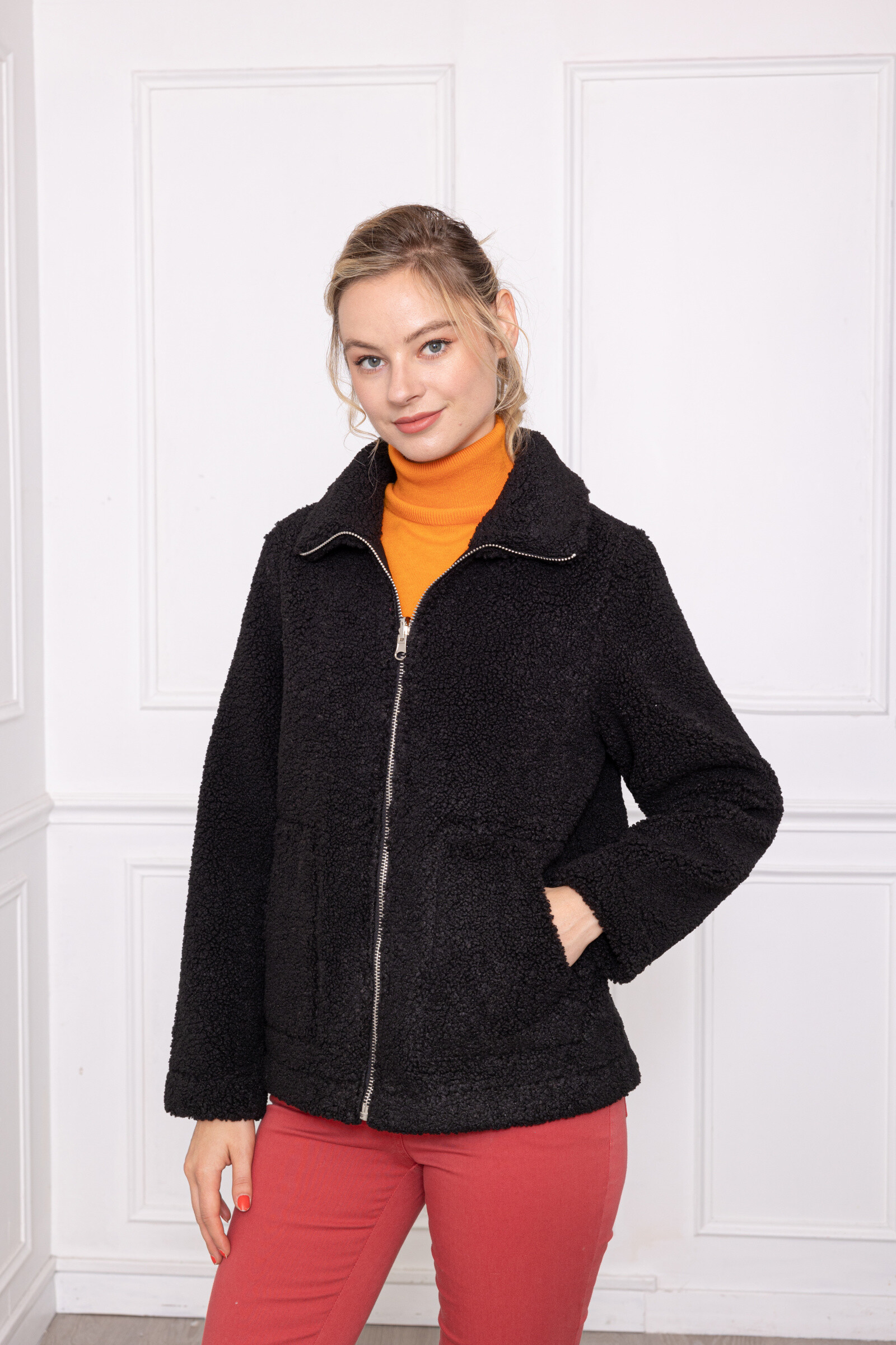 Wholesaler Freda - Short coat with collar and zipper
