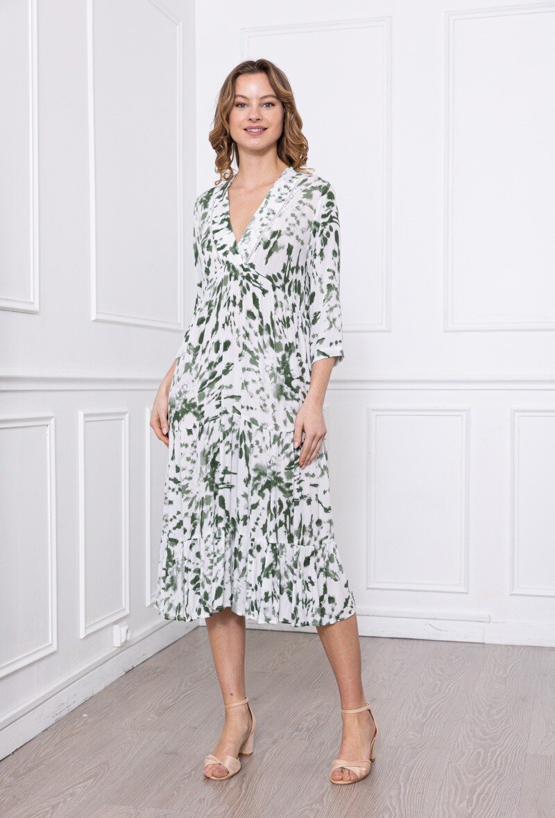 Wholesaler Freda - Long dress with 3/4 sleeves, V-neck