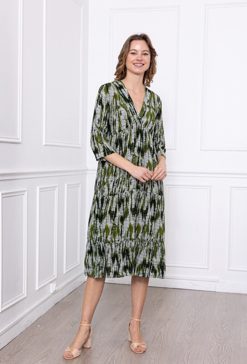 Wholesaler Freda - Long dress with 3/4 sleeves, V-neck