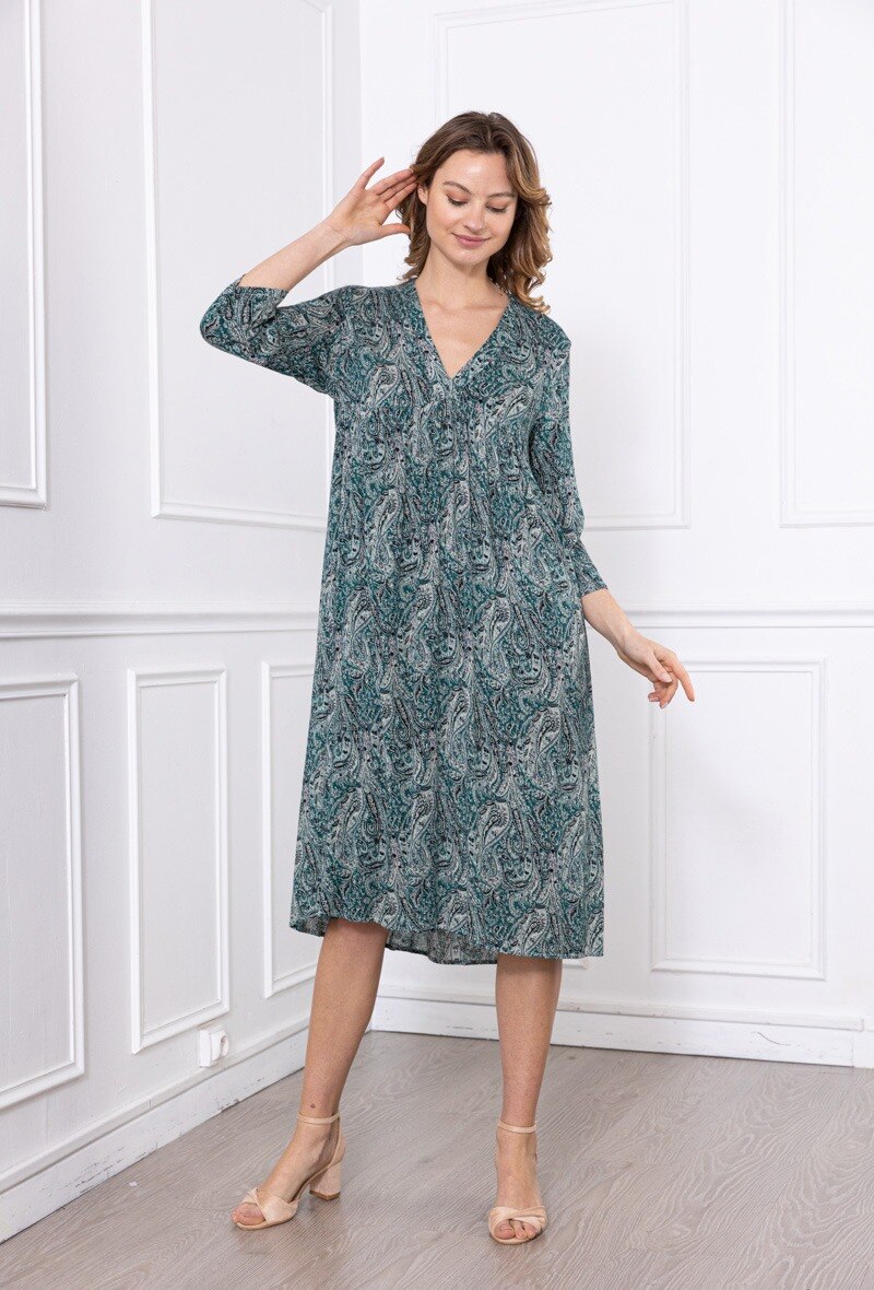 Wholesaler Freda - Long dress with 3/4 sleeves, V-neck