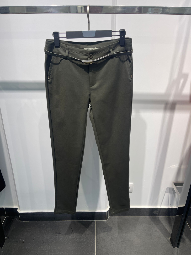 Wholesaler Freesia - Plus size chino pants with belt