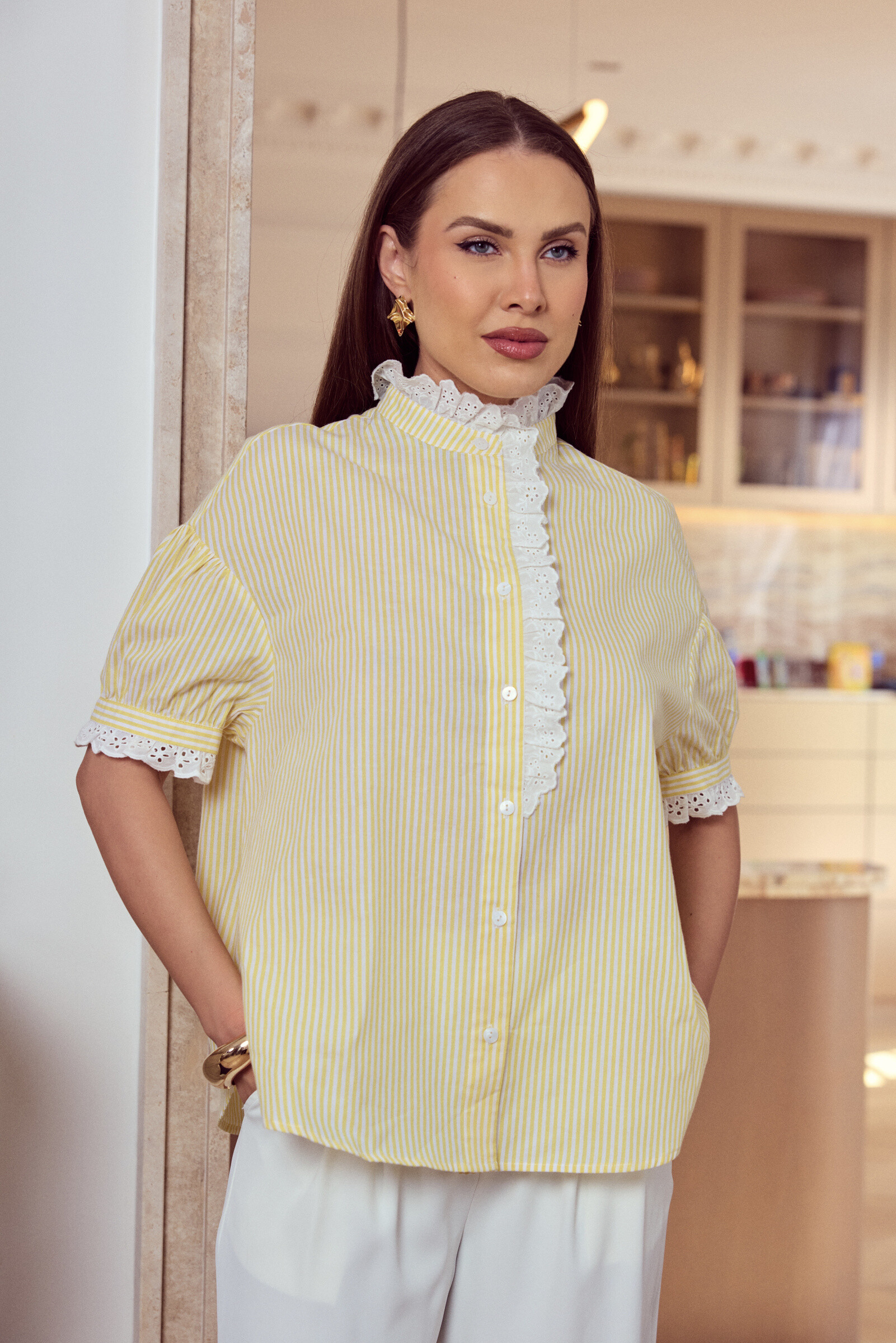 Wholesaler Frime Paris - Lace striped and collar shirt