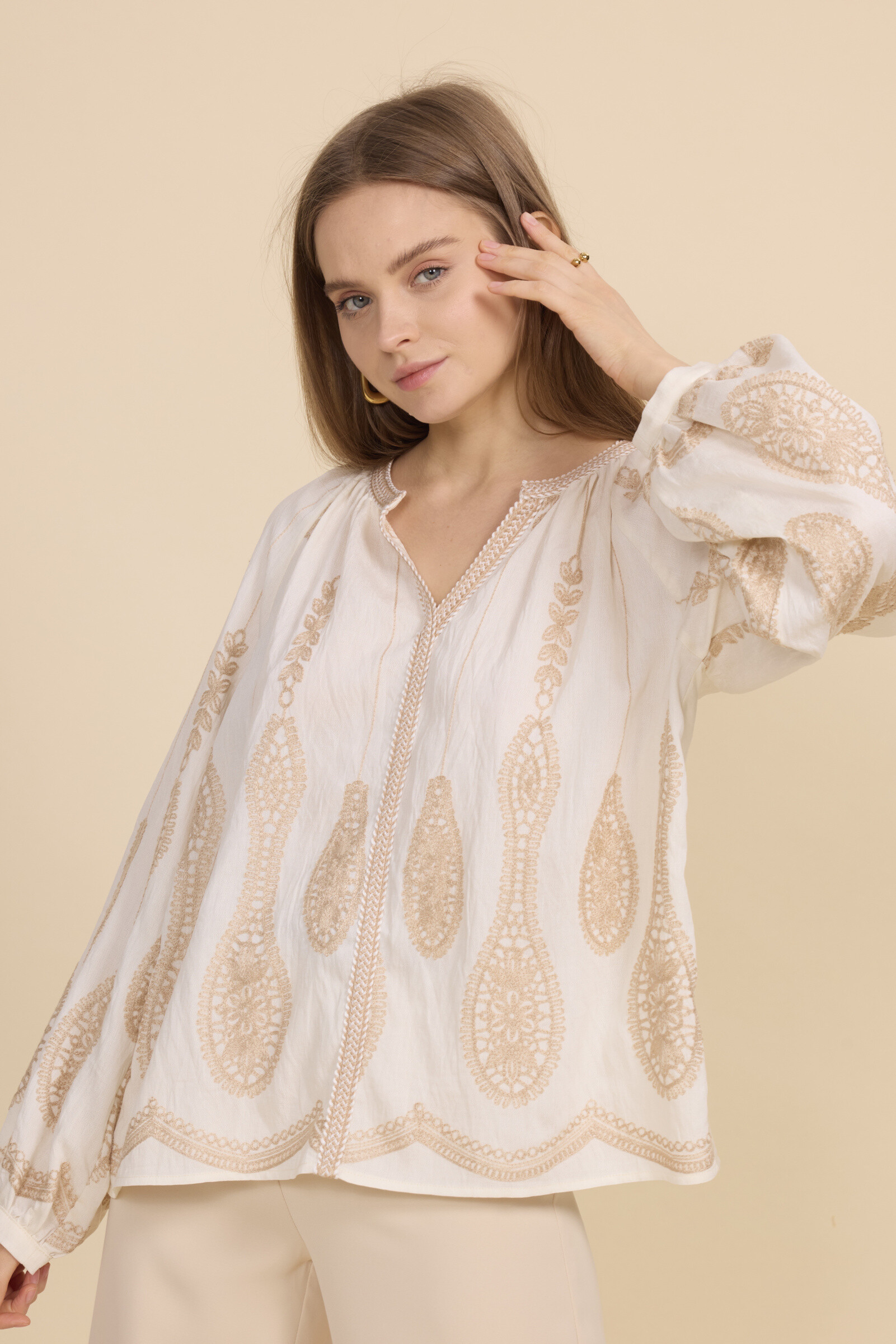 Wholesaler Frime Paris - Fluid embroidered blouse