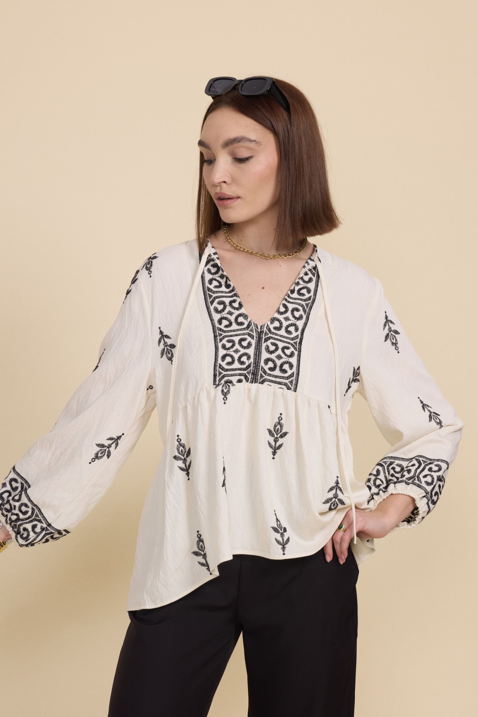 Großhändler Frime Paris - Fließende, bestickte Bluse