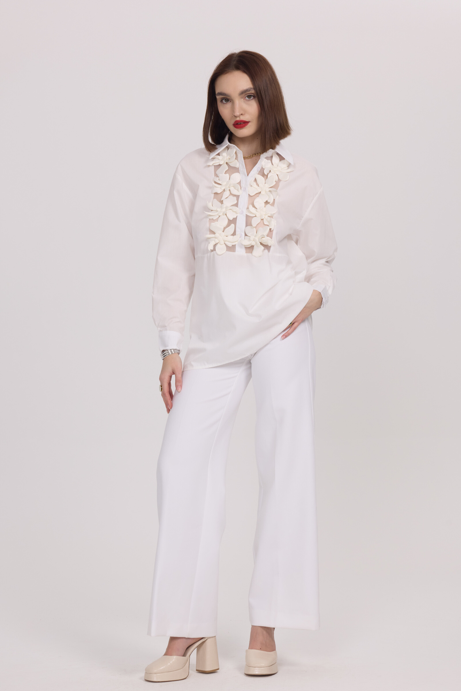 Wholesaler Frime Paris - Shirt with flower details