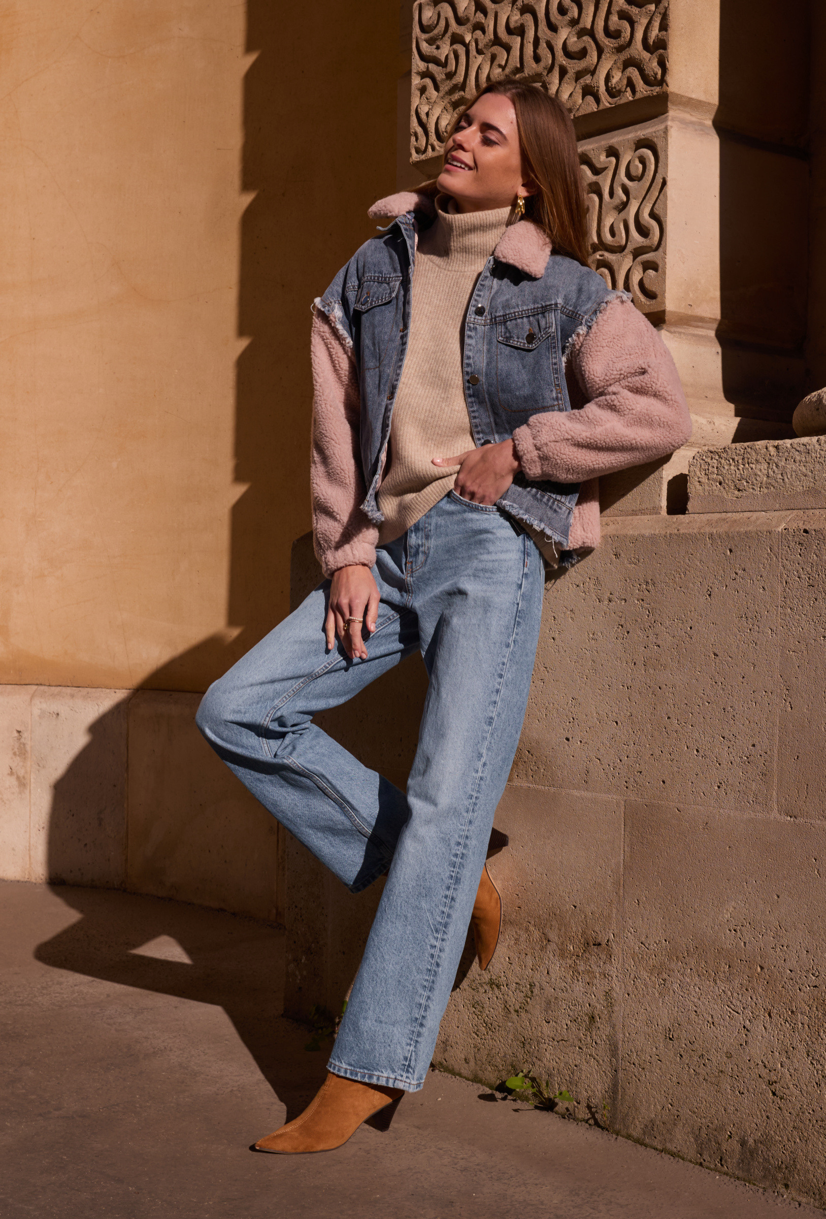 Wholesaler Frime Paris - Two-tone denim jacket with removable collar