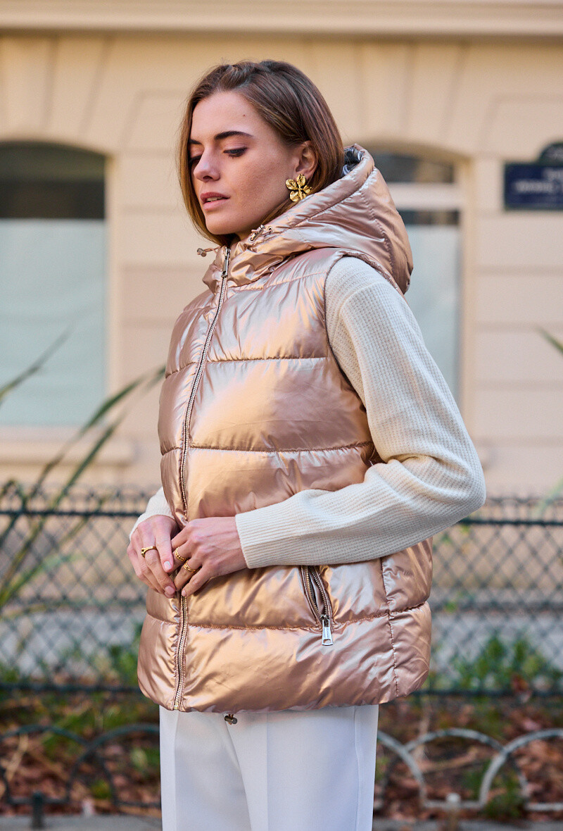 Wholesaler Frime Paris - Shiny sleeveless down jacket with hood