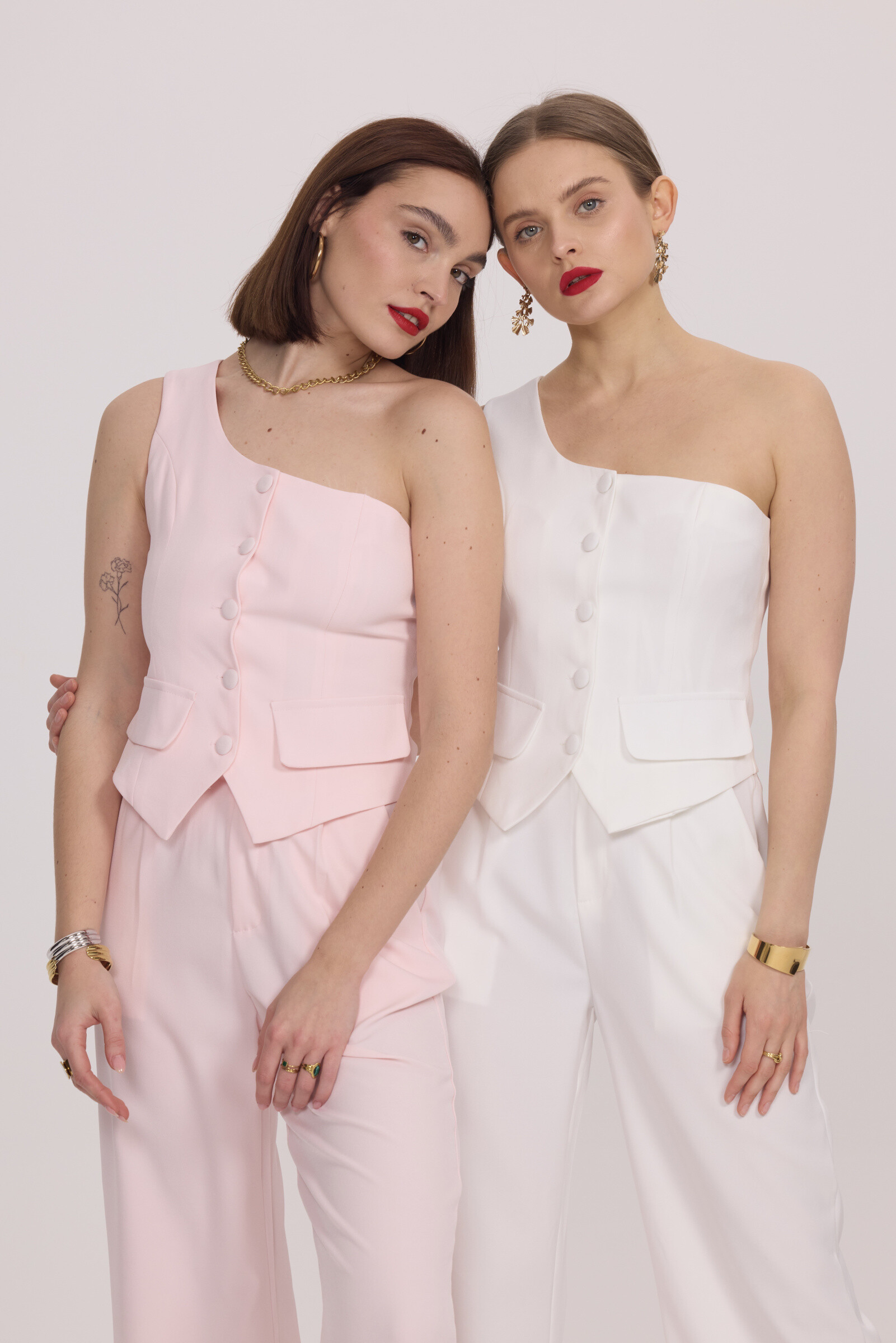 Wholesaler Frime Paris - Asymmetrical sleeveless vest