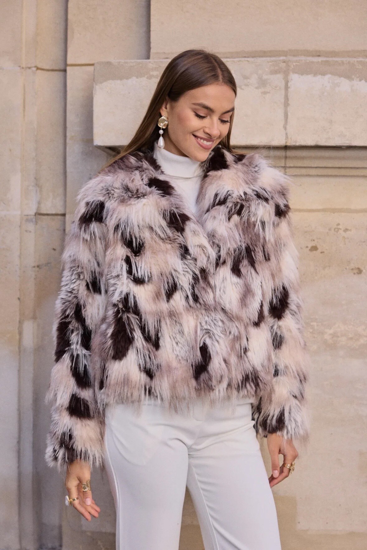 Grossiste Frime Paris - Manteau fourrure effet plumes