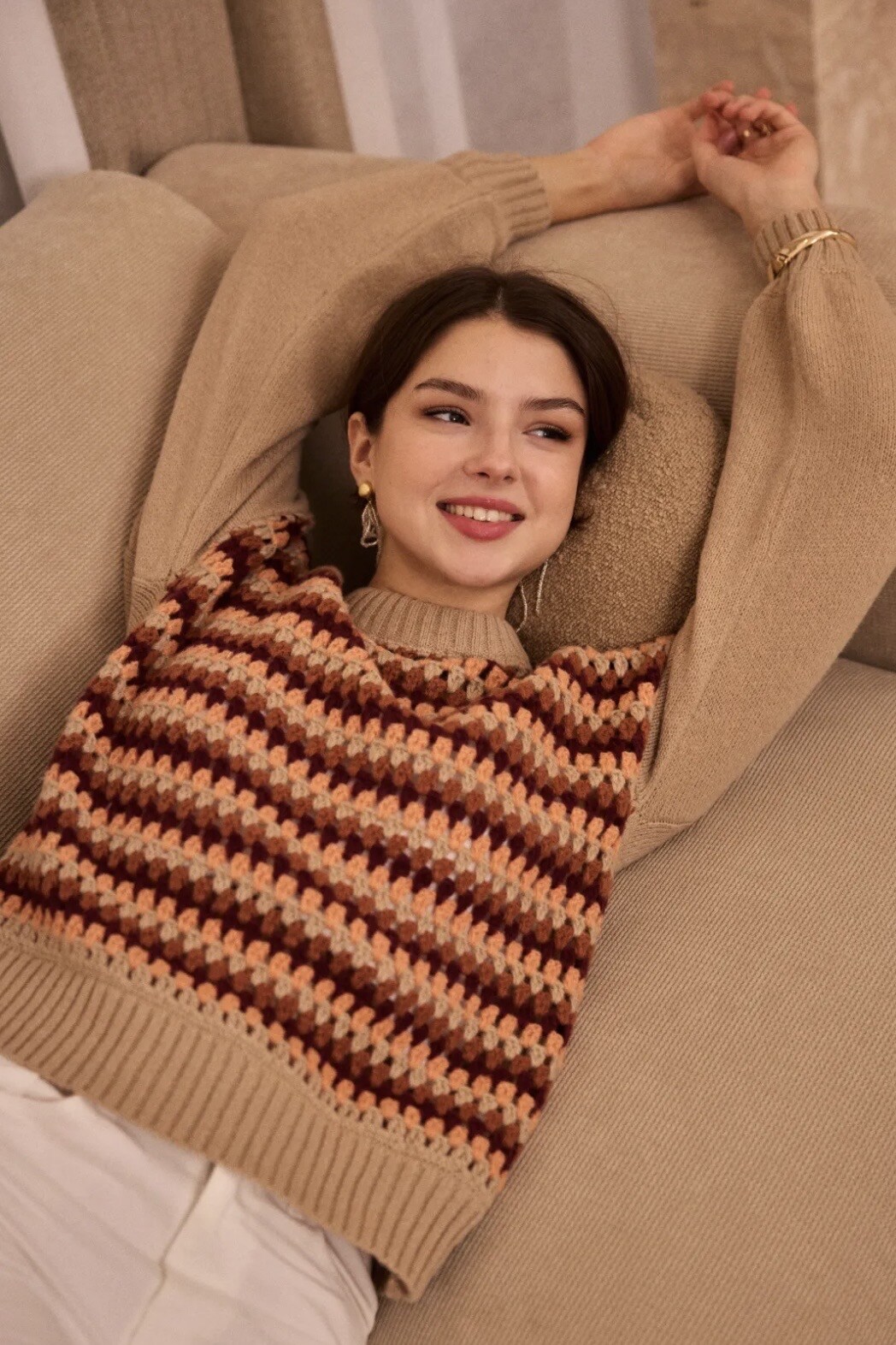 Großhändler Frime Paris - Häkelpullover mit kontrastierenden Ärmeln