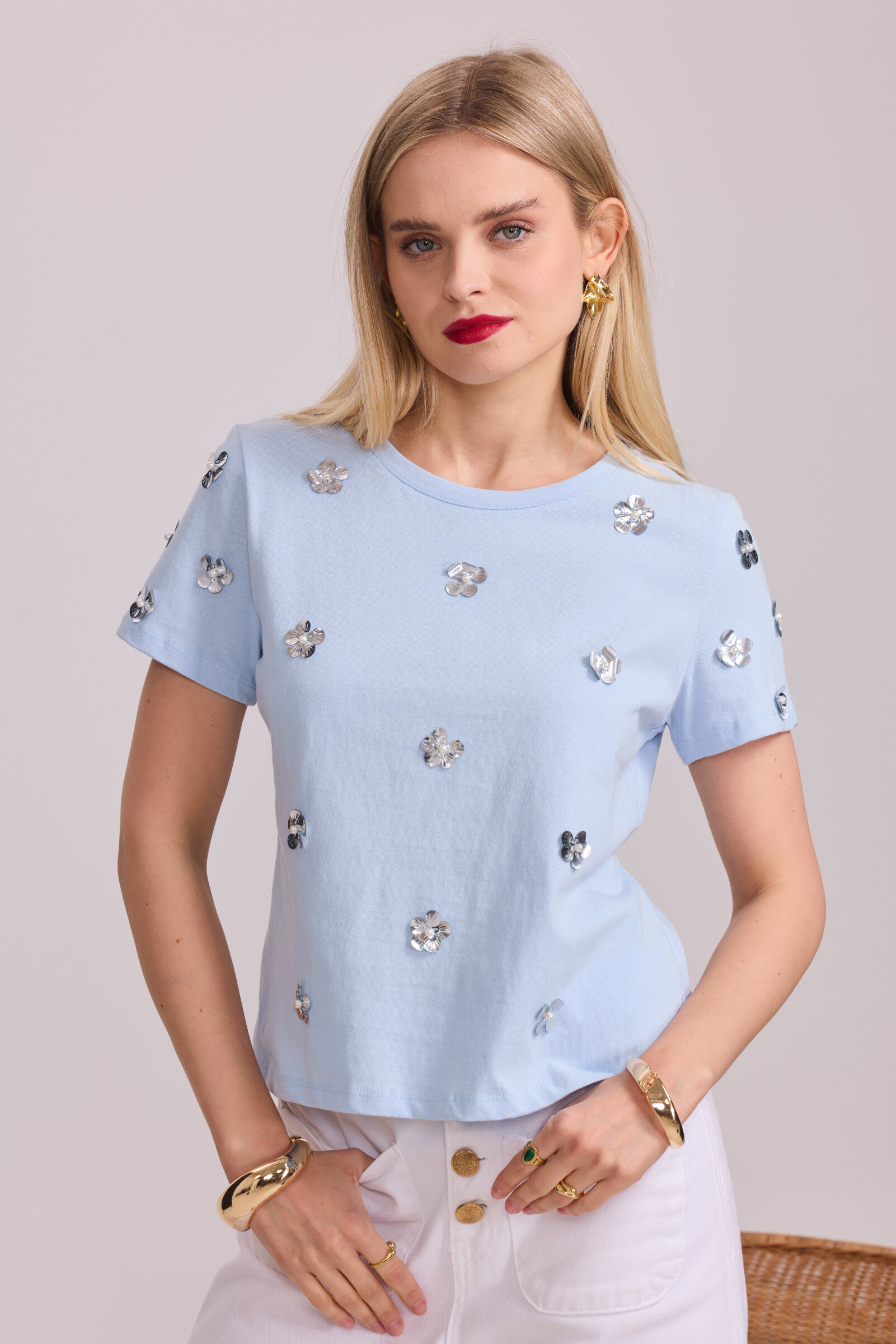 Großhändler Frime Paris - Baumwoll-T-Shirt mit ausgefallenen Blumen