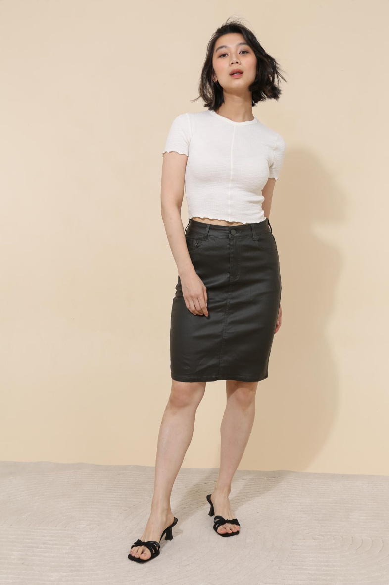 Wholesaler G-Smack - Plus size high waisted coated pants