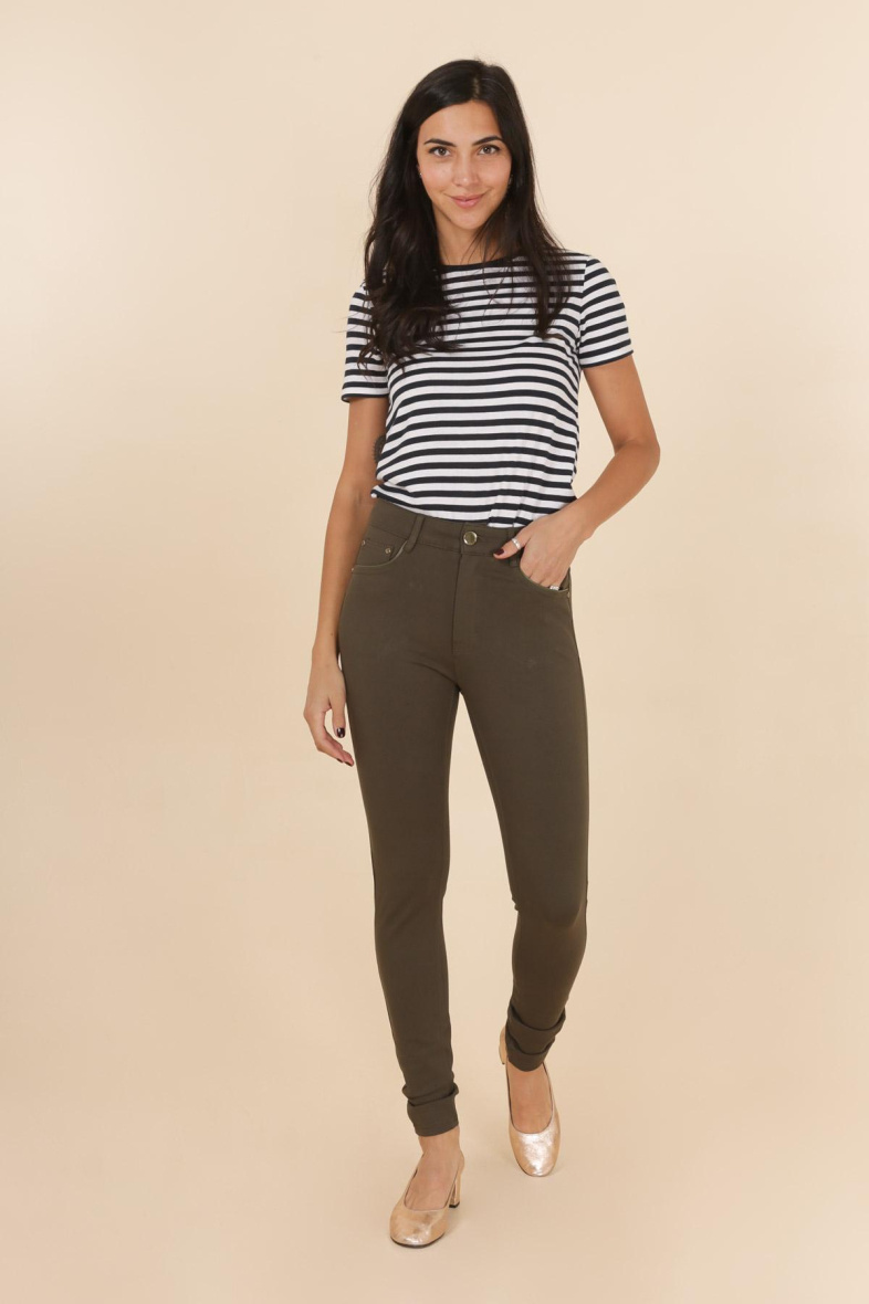 Grossiste G-Smack - leggings couleur grande taille