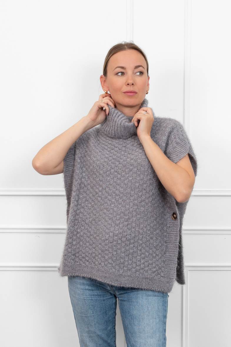 Großhändler GARDEN - Ärmelloser Poncho-Strickpullover