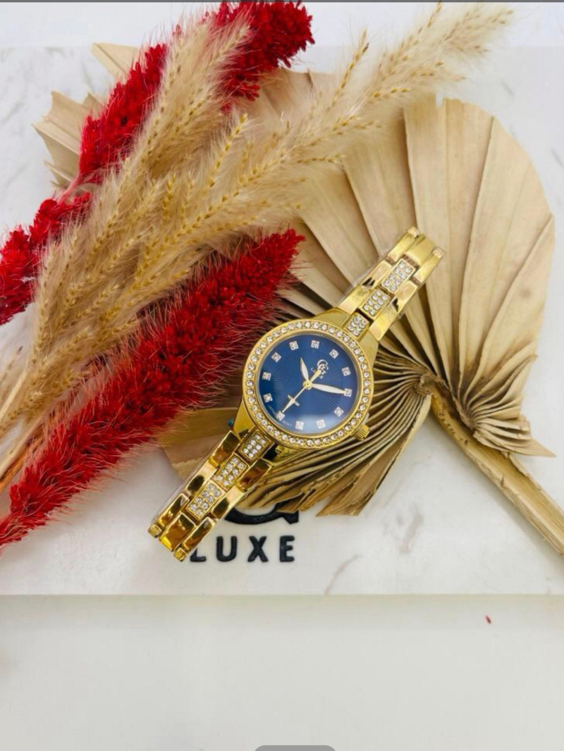 Wholesaler GG Luxe Watches - GGluxe Women's Watch Gold color 1310