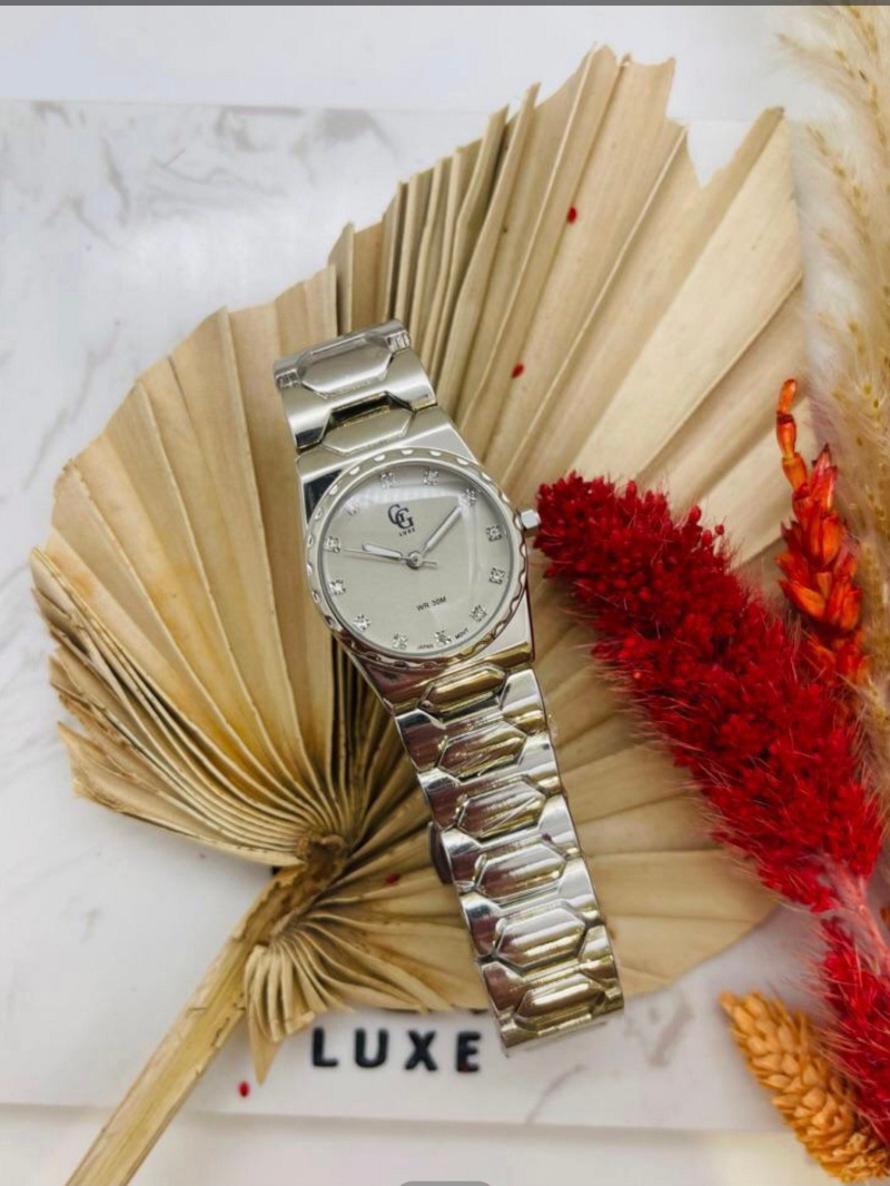 Wholesaler GG Luxe Watches - GGluxe Women's Watch Silver color 1078