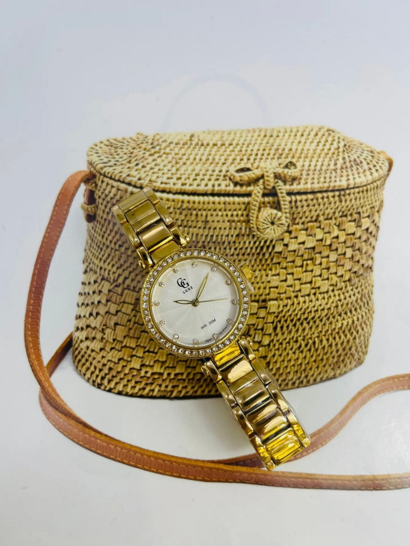 Wholesaler GG Luxe Watches - Luxury GG Women's Watch 2713 gold