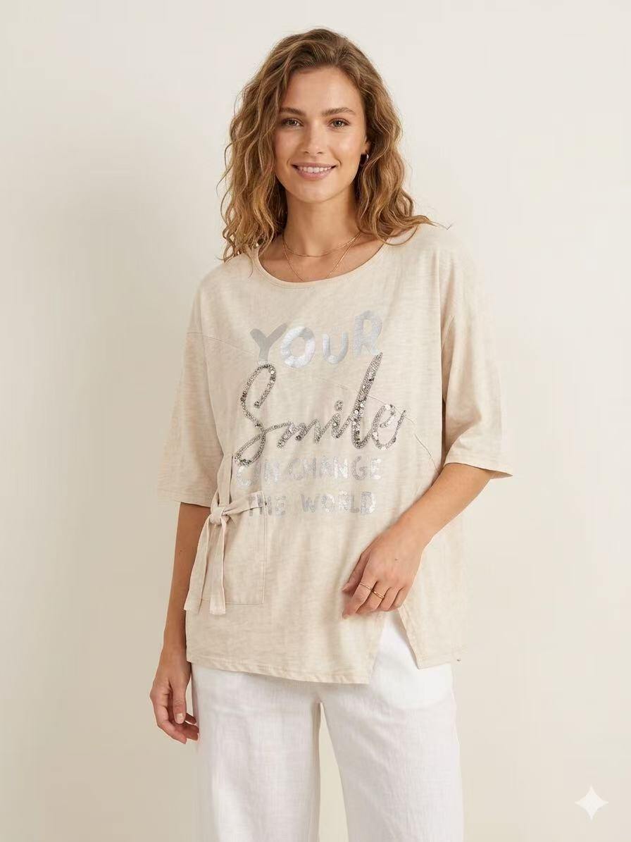 Wholesaler GI STUDIO - WOMEN'S SWEATER WITH FOIL PRINT AND RHINESTONES