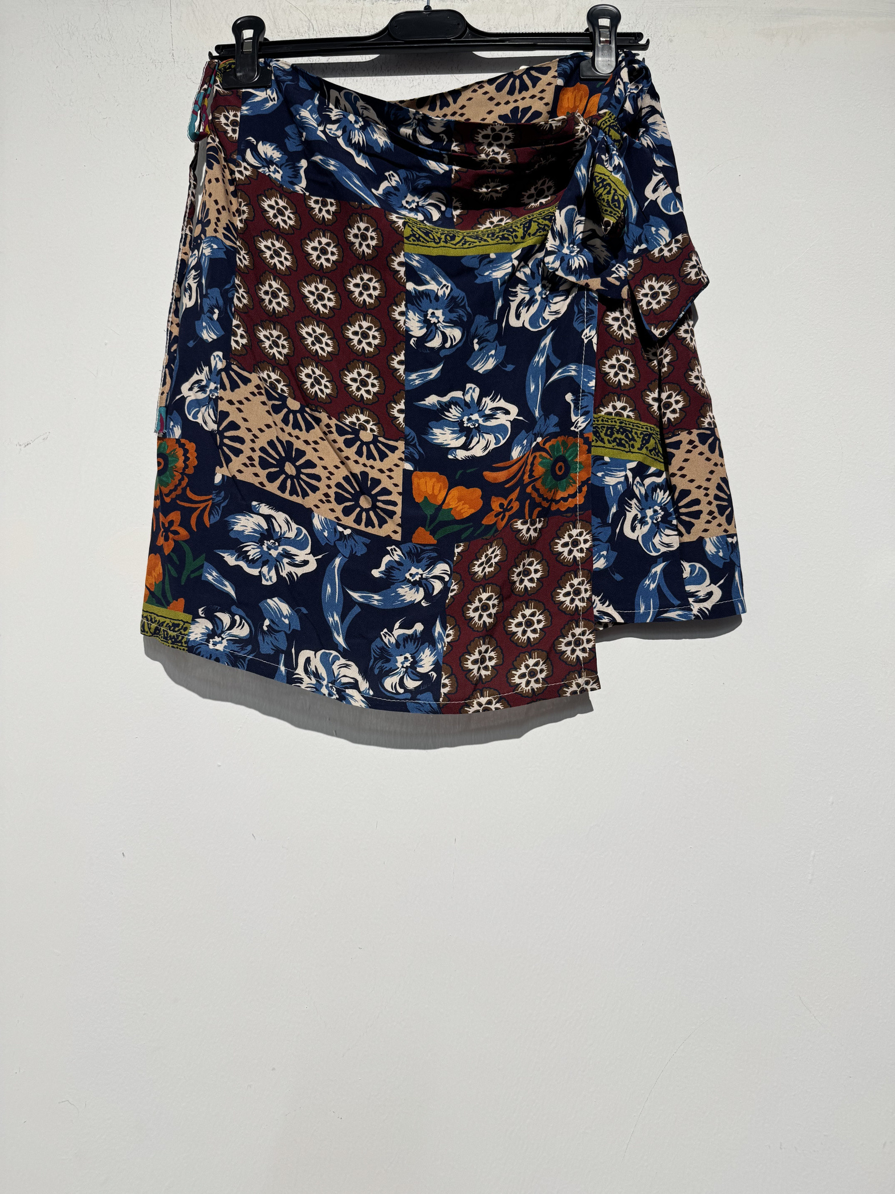 Grossiste Giada - Paréo court à motifs