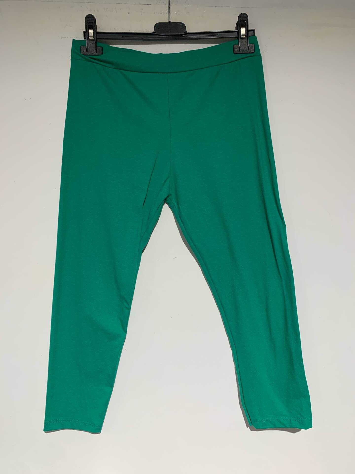 Großhändler Giada - Kurze Leggings in großen Größen