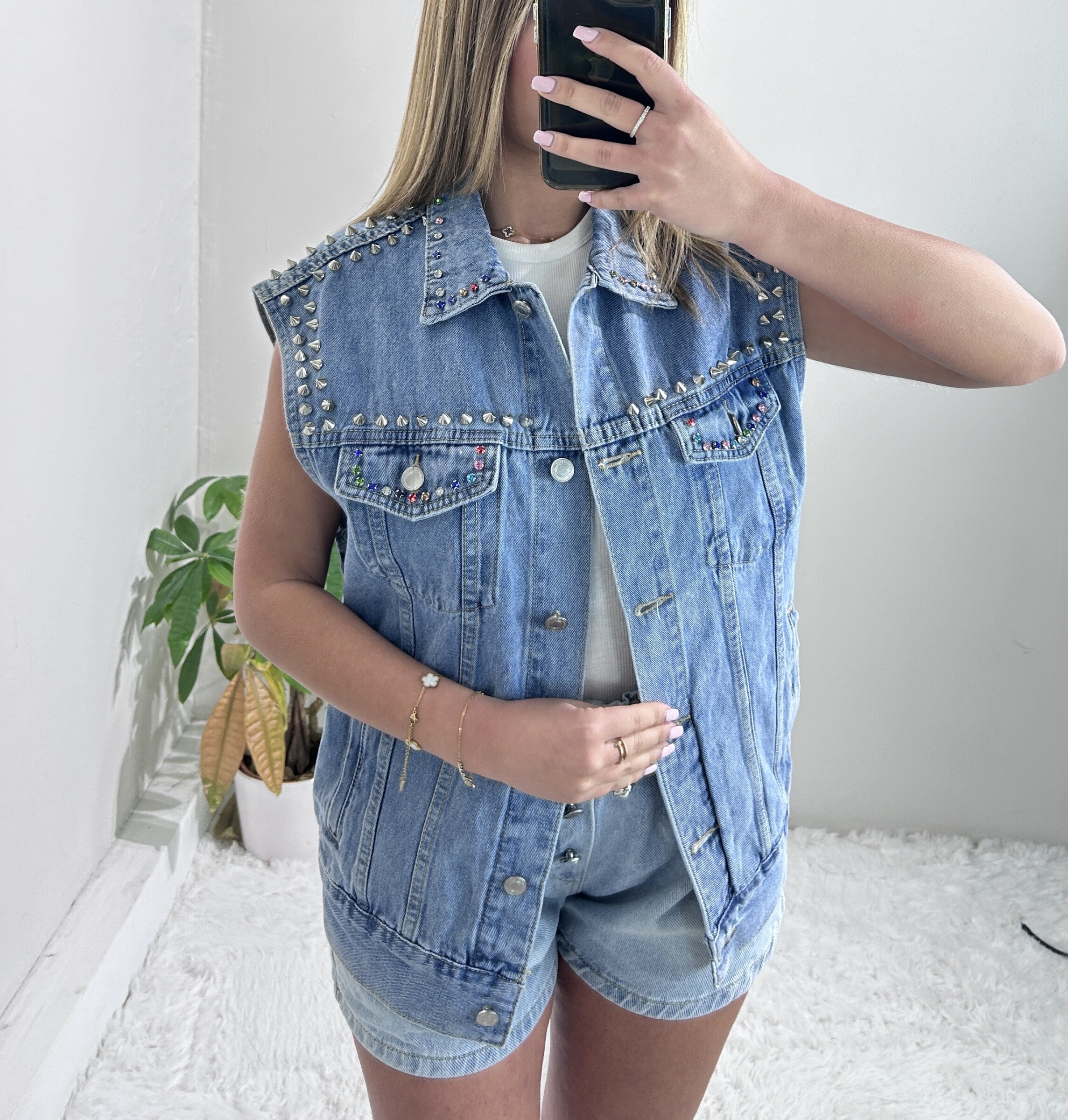 Grossista Soy & Co - Jeans puliti con unghie colorate