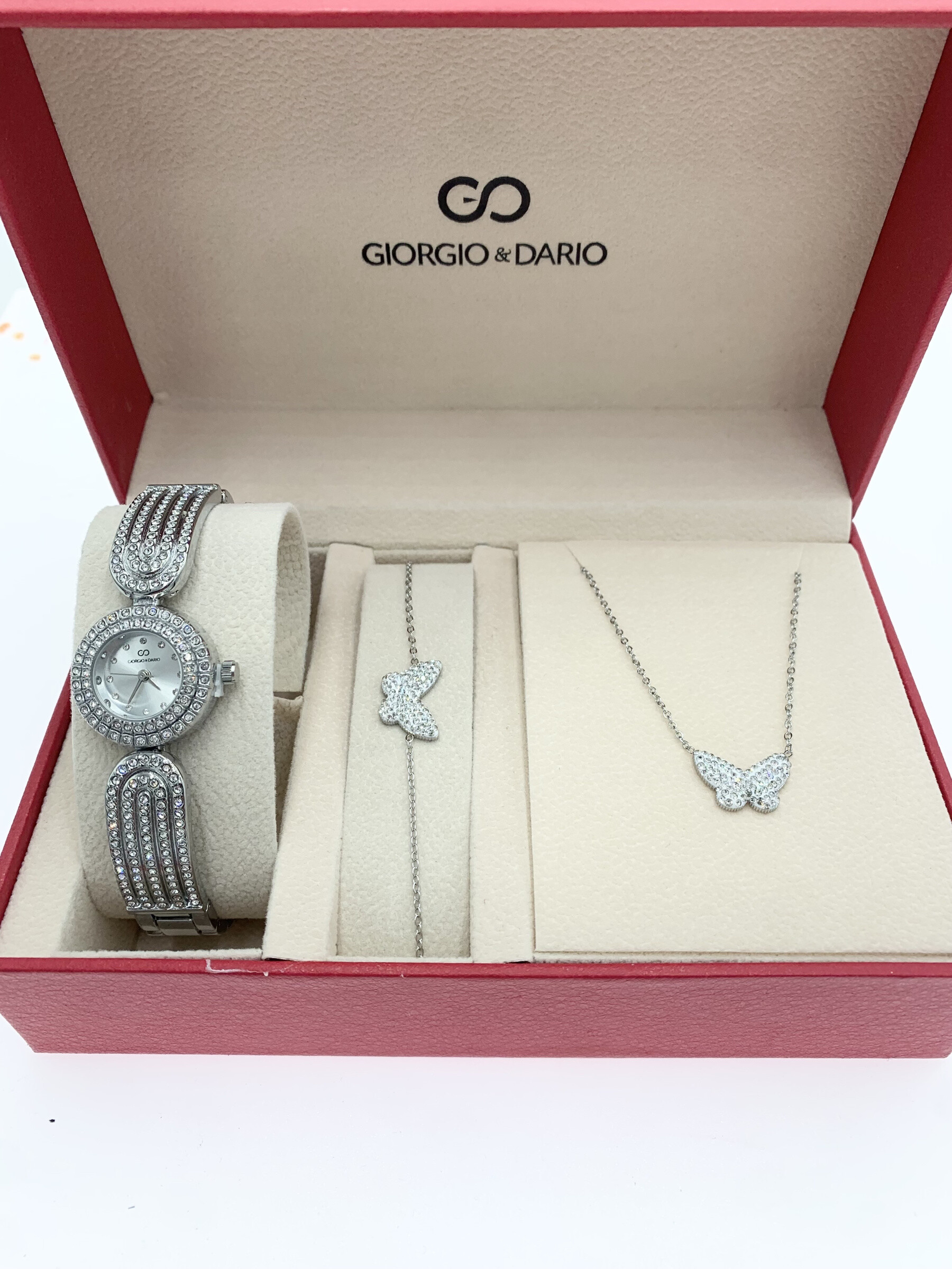 Wholesaler Giorgio & Dario - G&D women's trendy box with heart steel jewelry