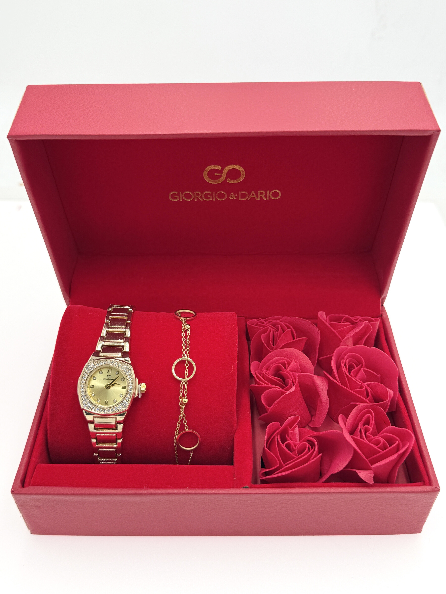 Wholesaler Giorgio & Dario - G&D women's trendy box with heart steel jewelry