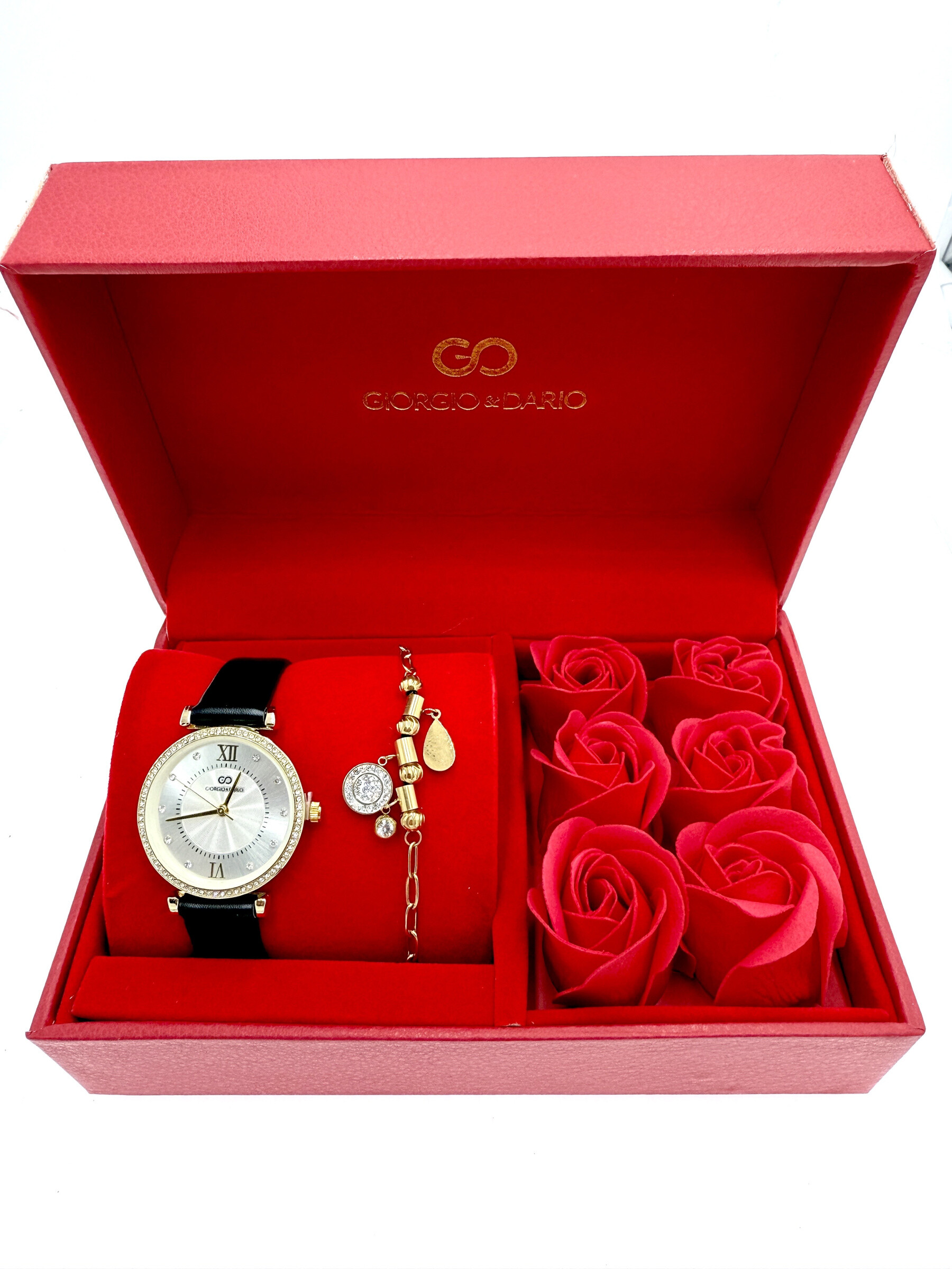 Wholesaler Giorgio & Dario - G&D women's trendy box with heart steel jewelry