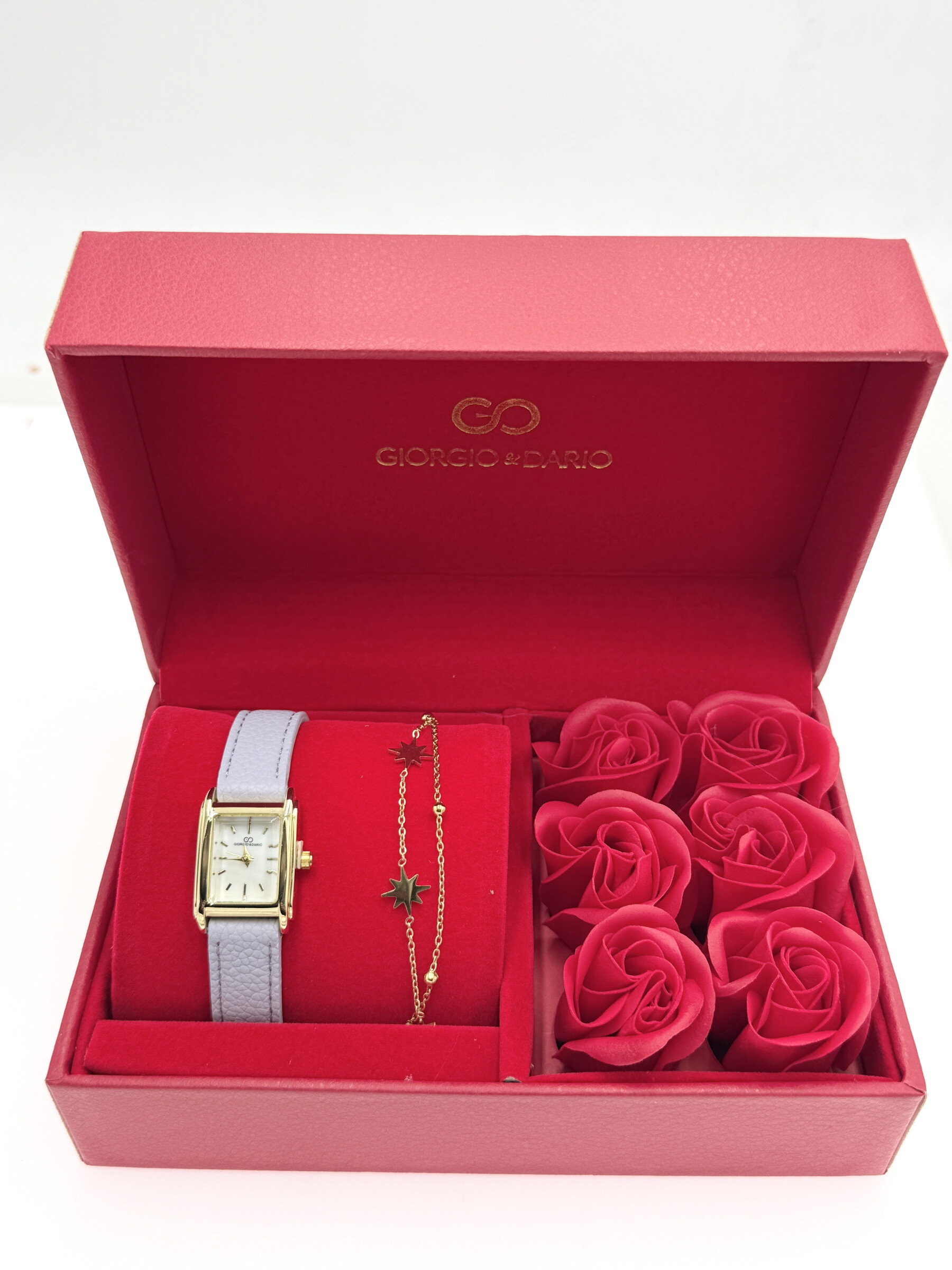 Wholesaler Giorgio & Dario - G&D women's trendy box with heart steel jewelry