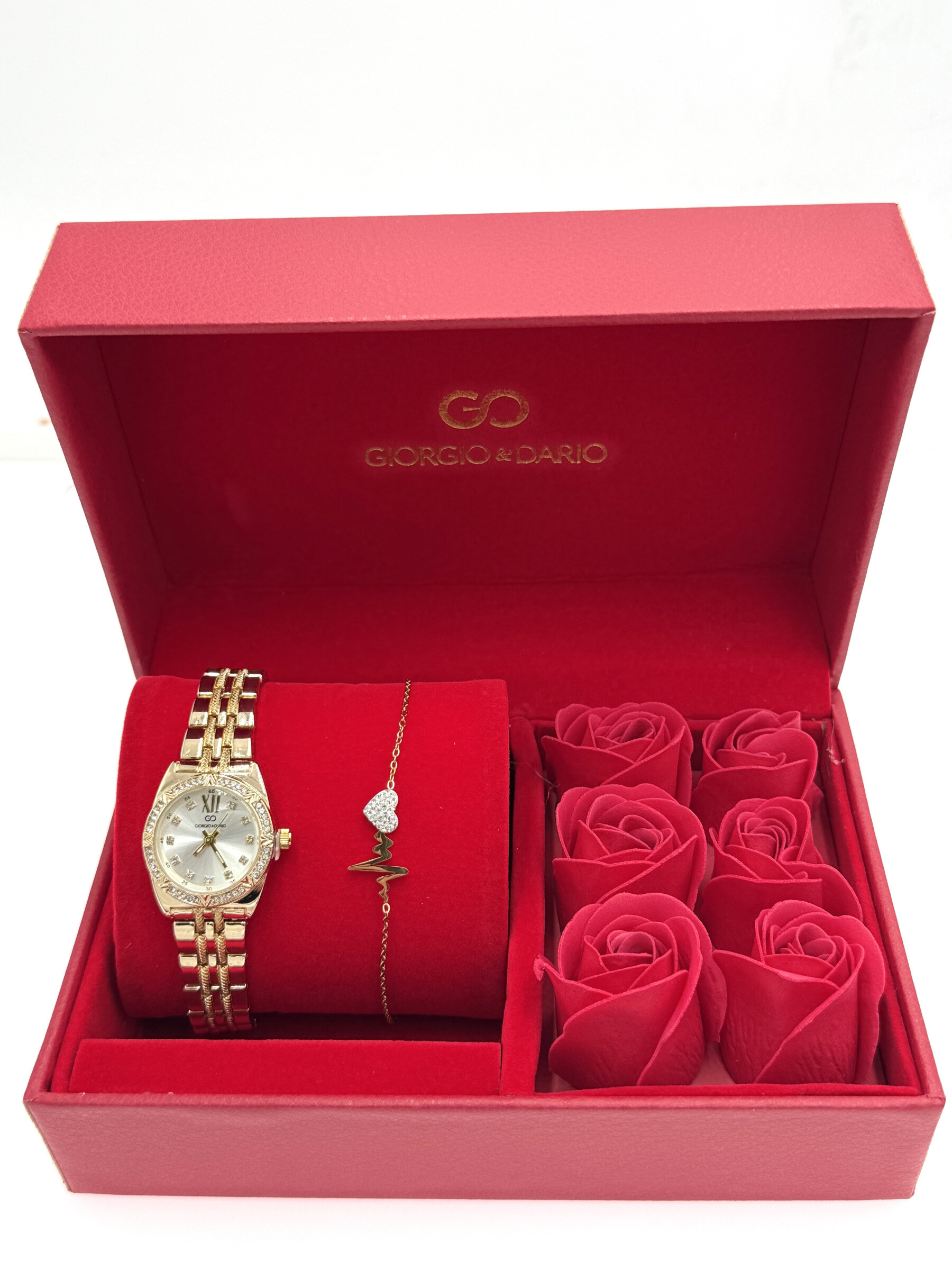 Wholesaler Giorgio & Dario - G&D women's trendy box with heart steel jewelry