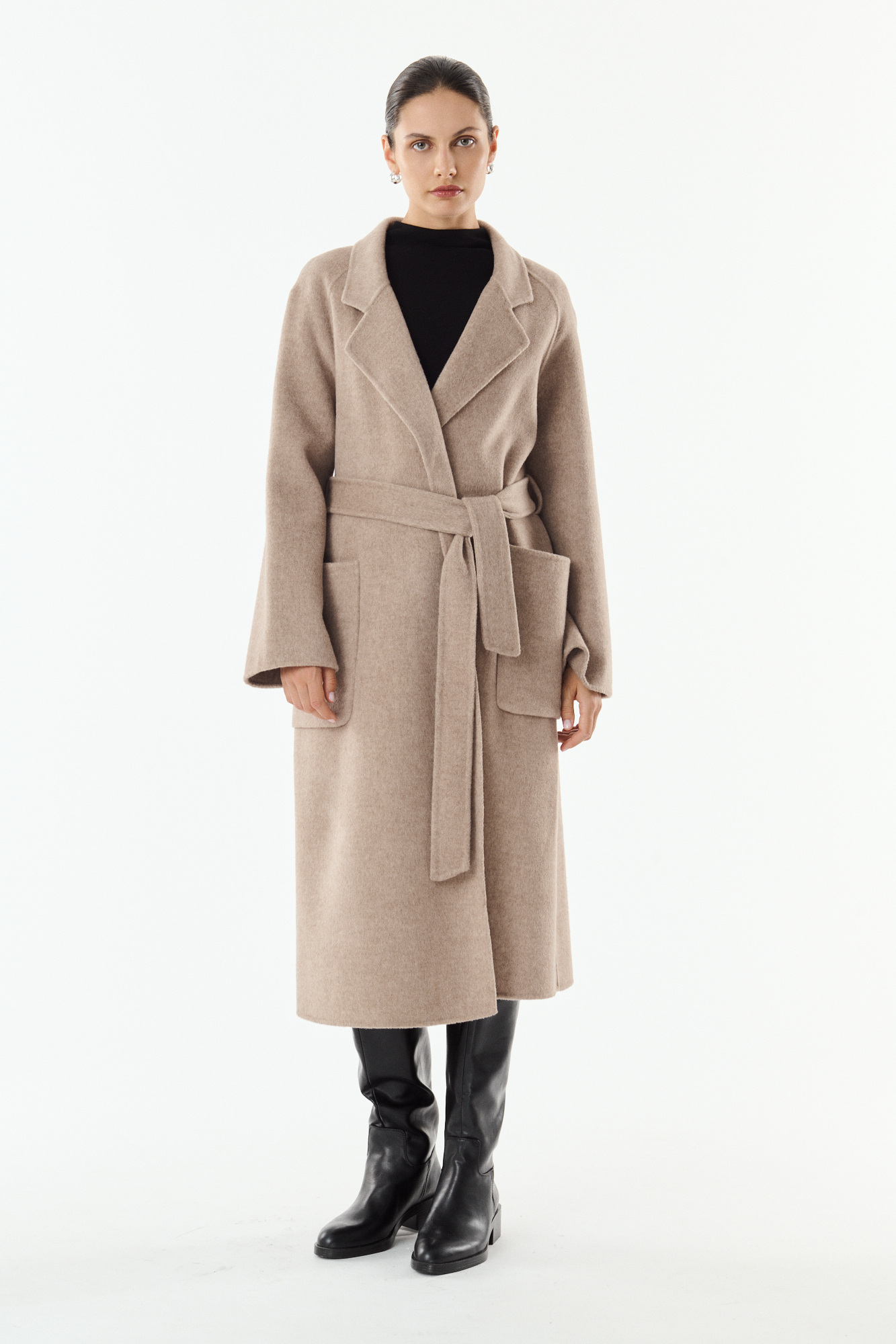 Grossiste Giovanni Paris - Manteau en laine et cachemire mélangé, col cranté, poches plaquées et ceinture à nouer