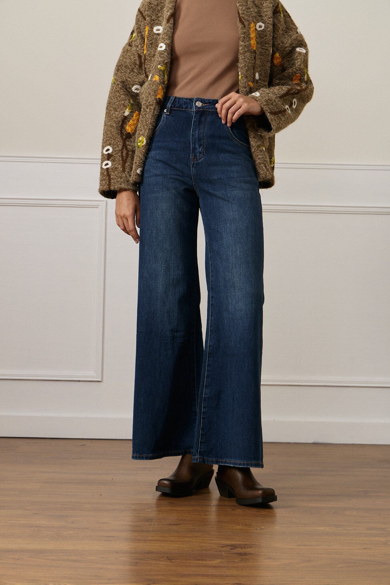 Wholesaler GIOYA&CO - PALAZZO JEANS