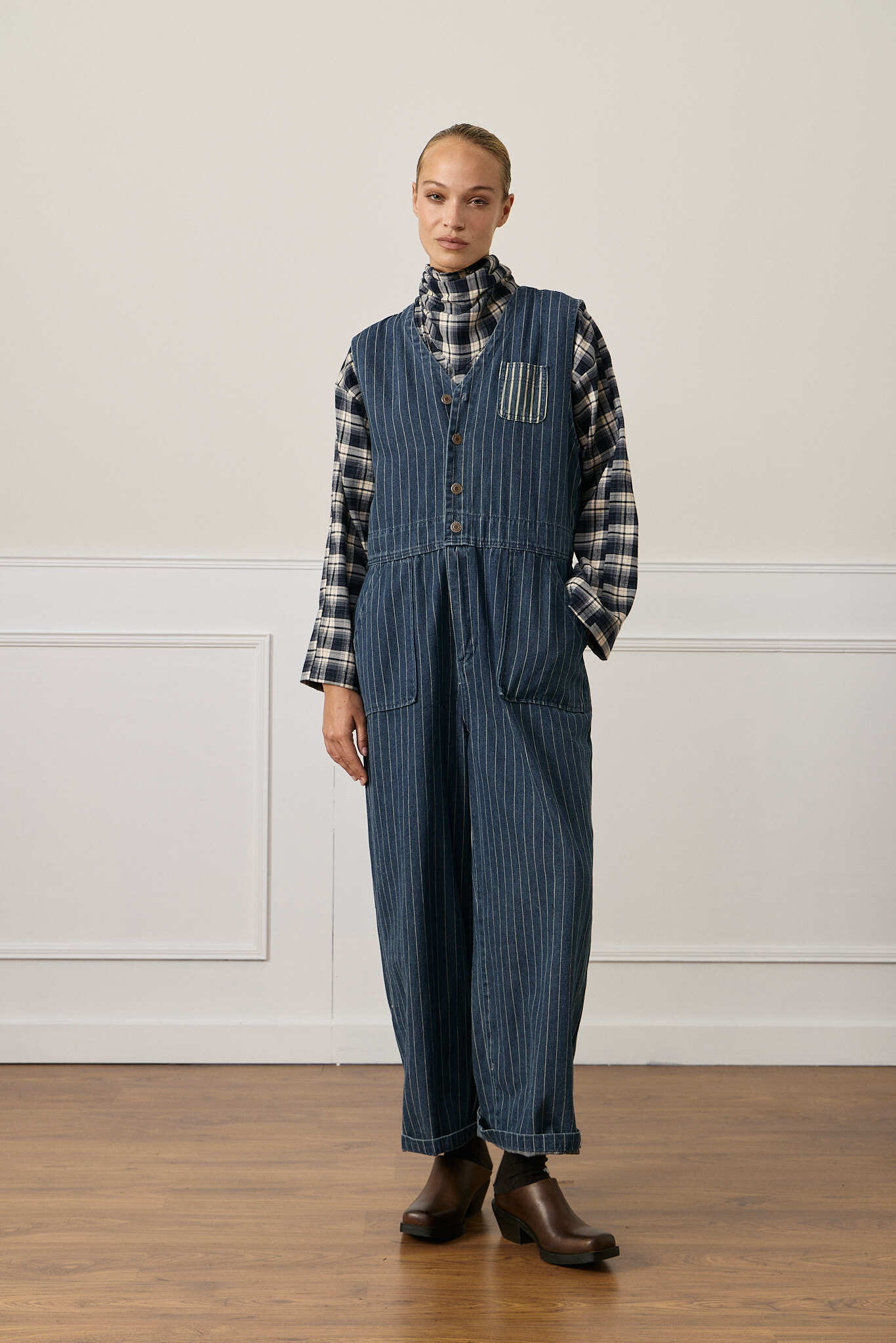 Wholesaler GIOYA&CO - SLEEVELESS STRIPED JUMPSUIT