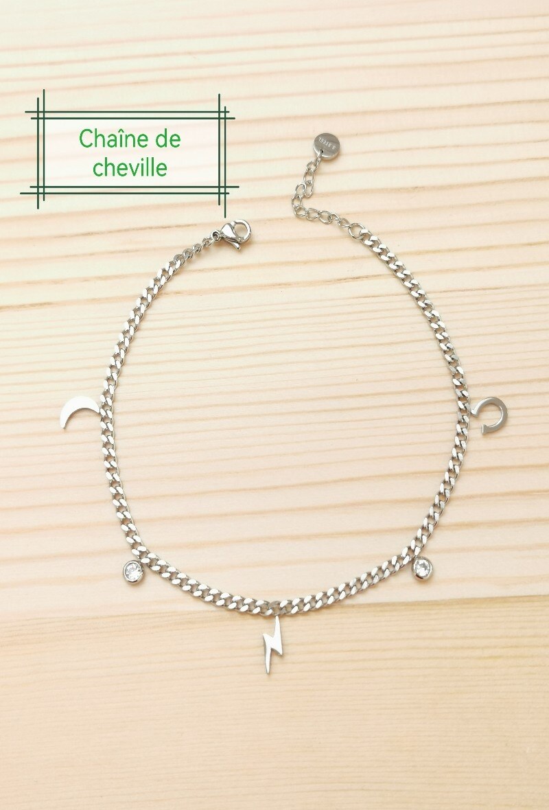Grossiste Glam Chic - Chaîne de cheville breloque éclair en acier inoxydable