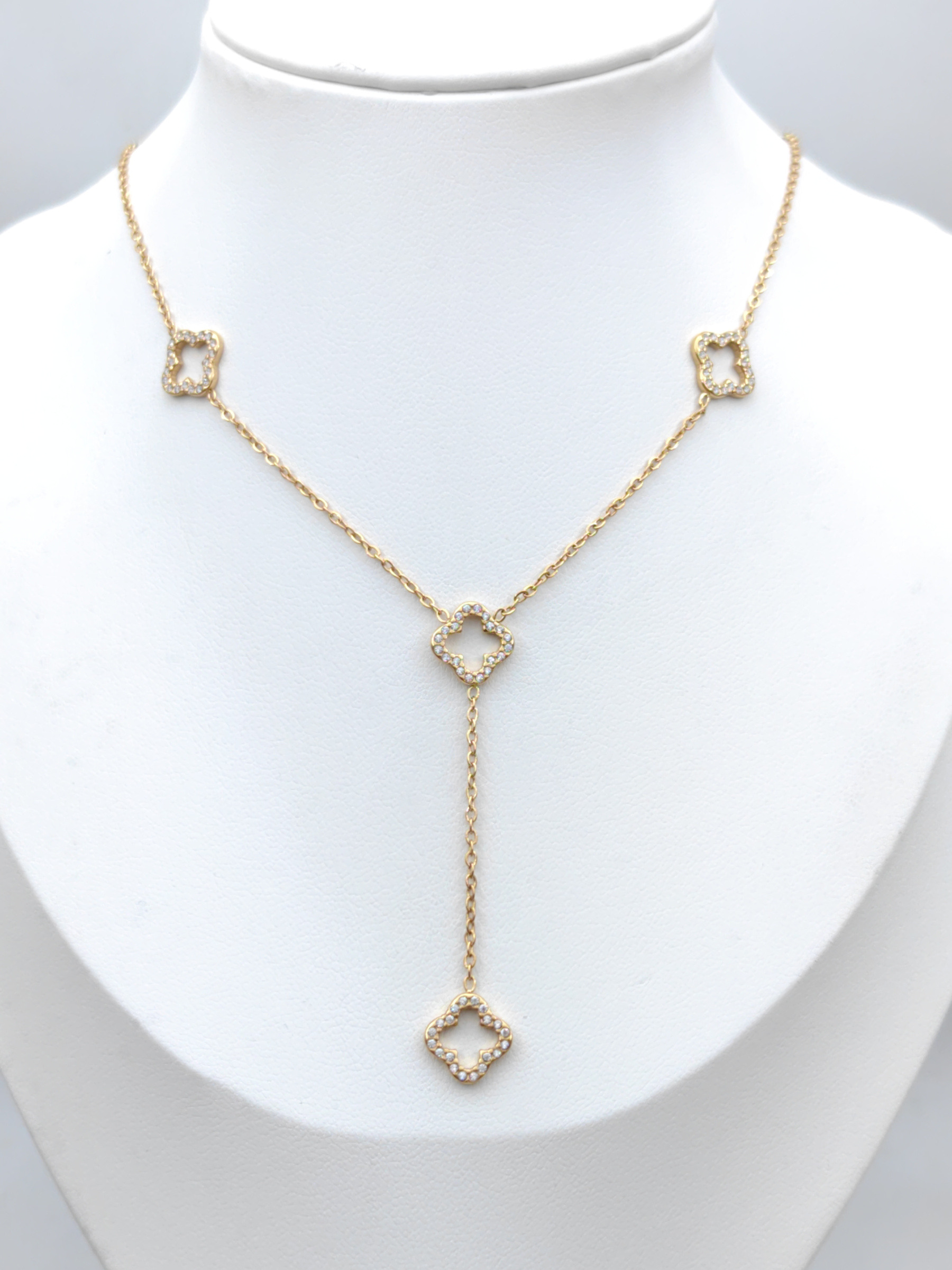 Grossiste Glam Chic - Collier en Y trèfles avec strass en acier inoxydable
