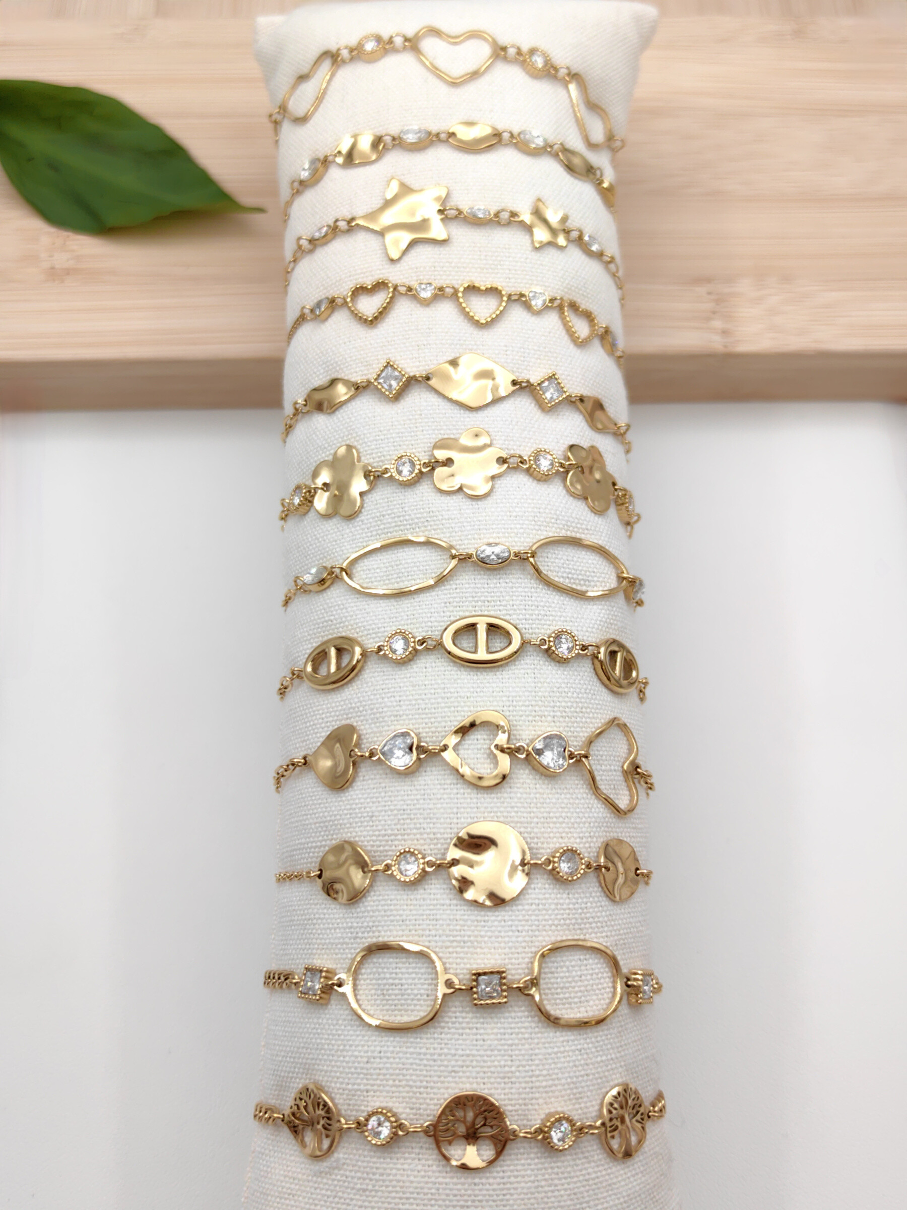 Grossiste Glam Chic - Lot de 12 bracelets en acier inoxydable