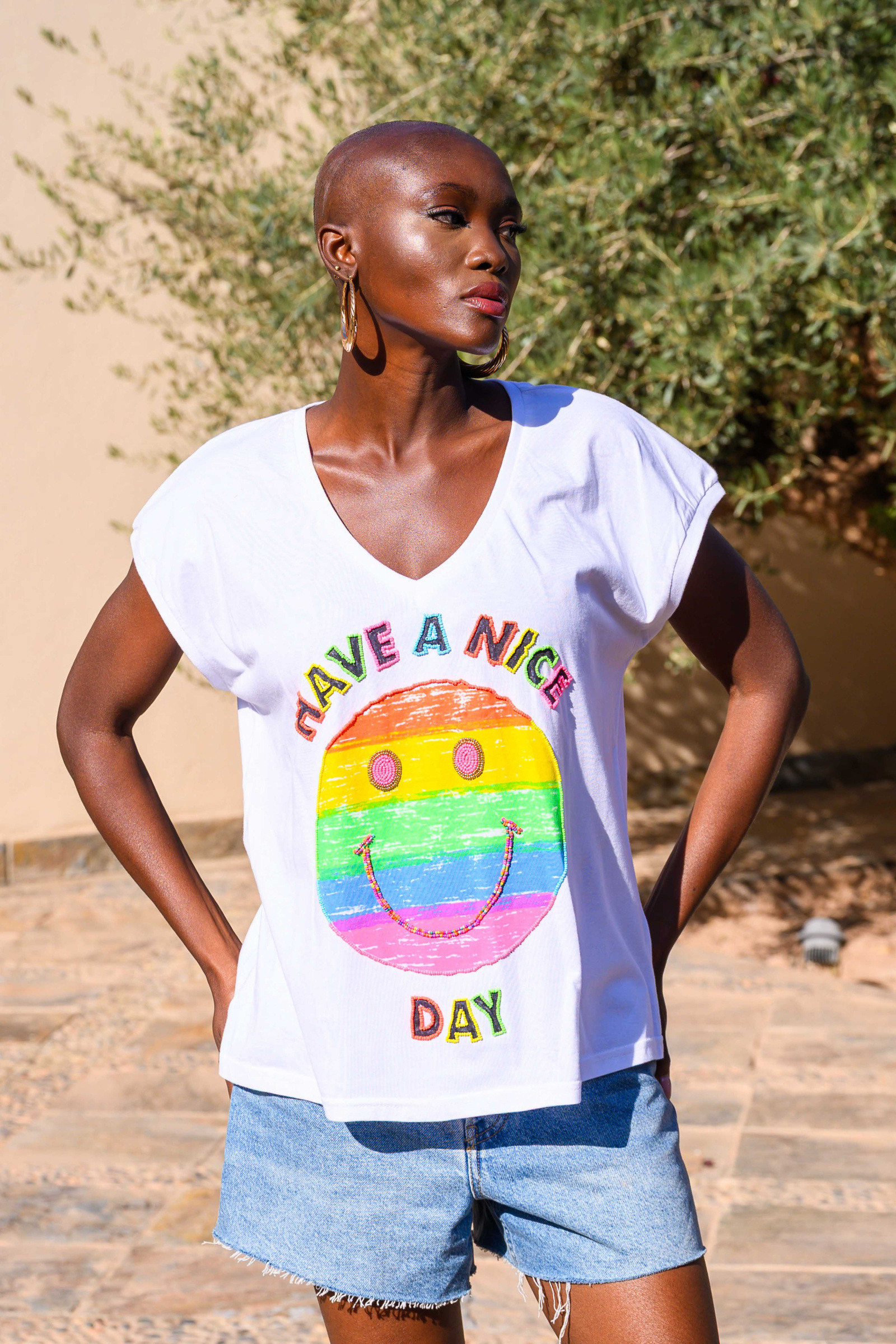 Mayorista Gold & Silver - Camiseta Smiley con cuentas Rio