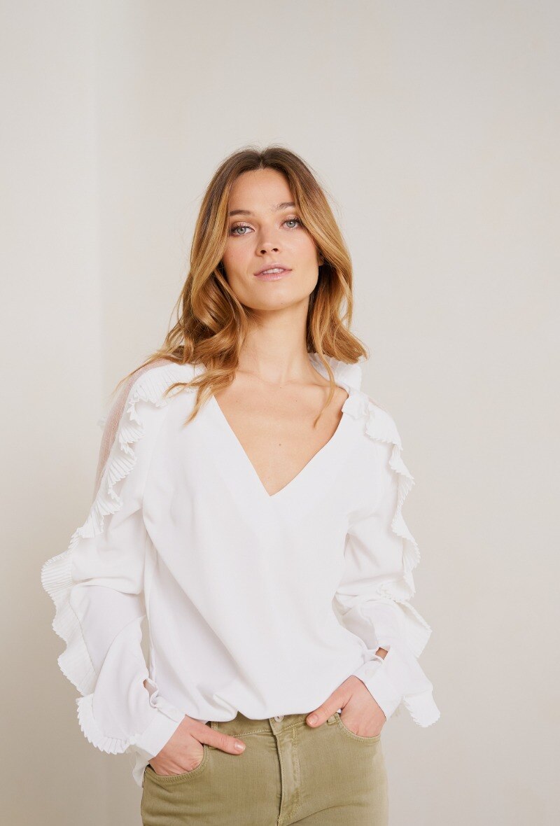 Wholesaler Golden Live - Blouse fluide à volants et dentelle