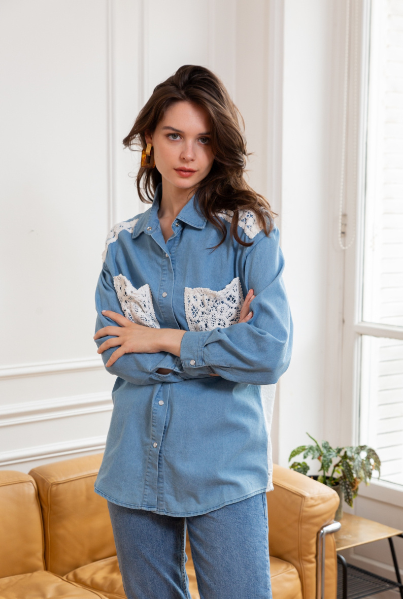 Wholesaler Golden Live - Denim shirt with lace