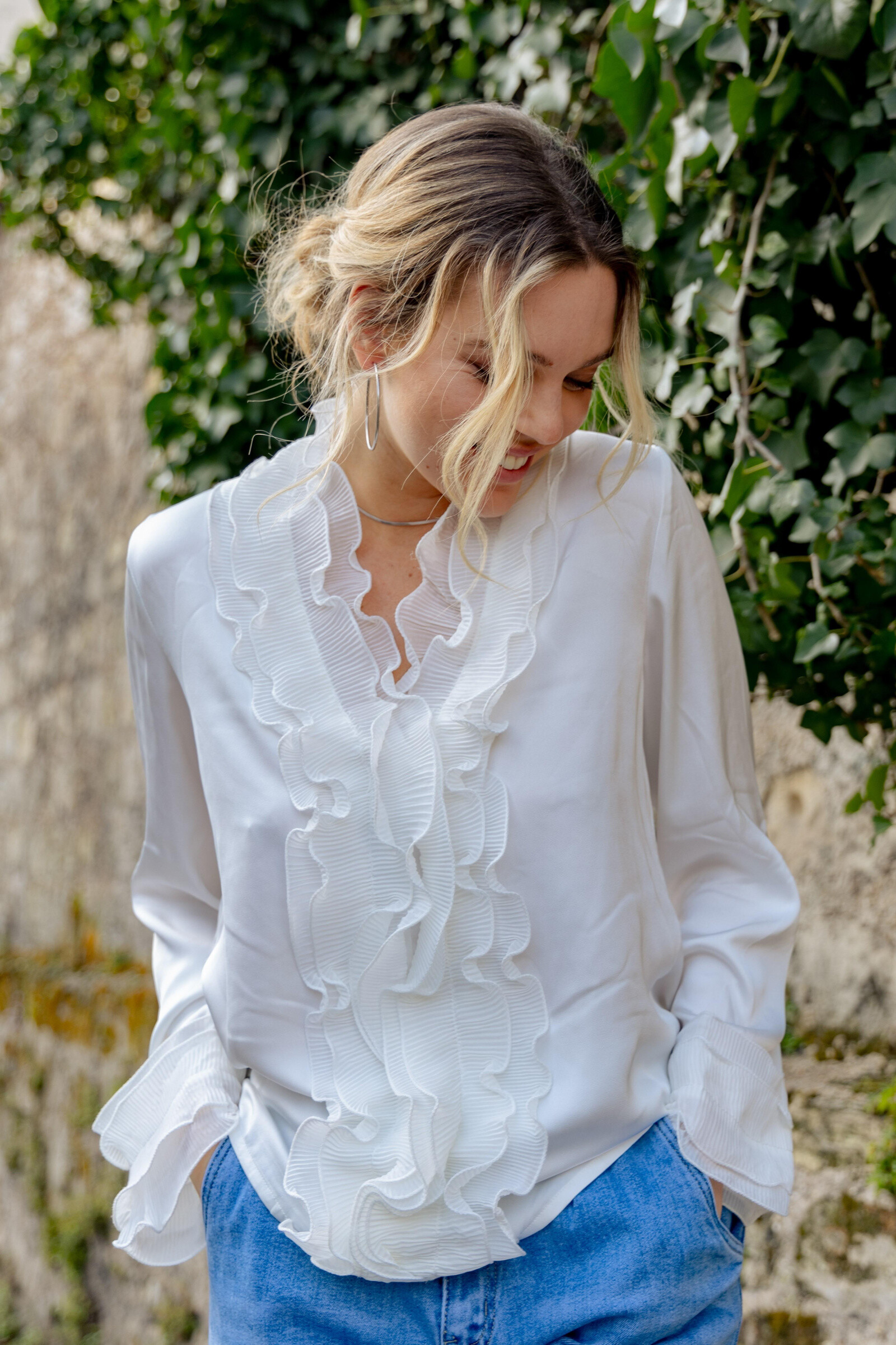 Wholesaler Golden Live - Ruffled satin blouse