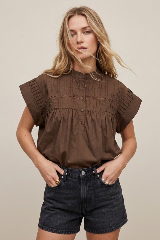 Grossiste Golden Live - Chemise en coton froncé et brodé